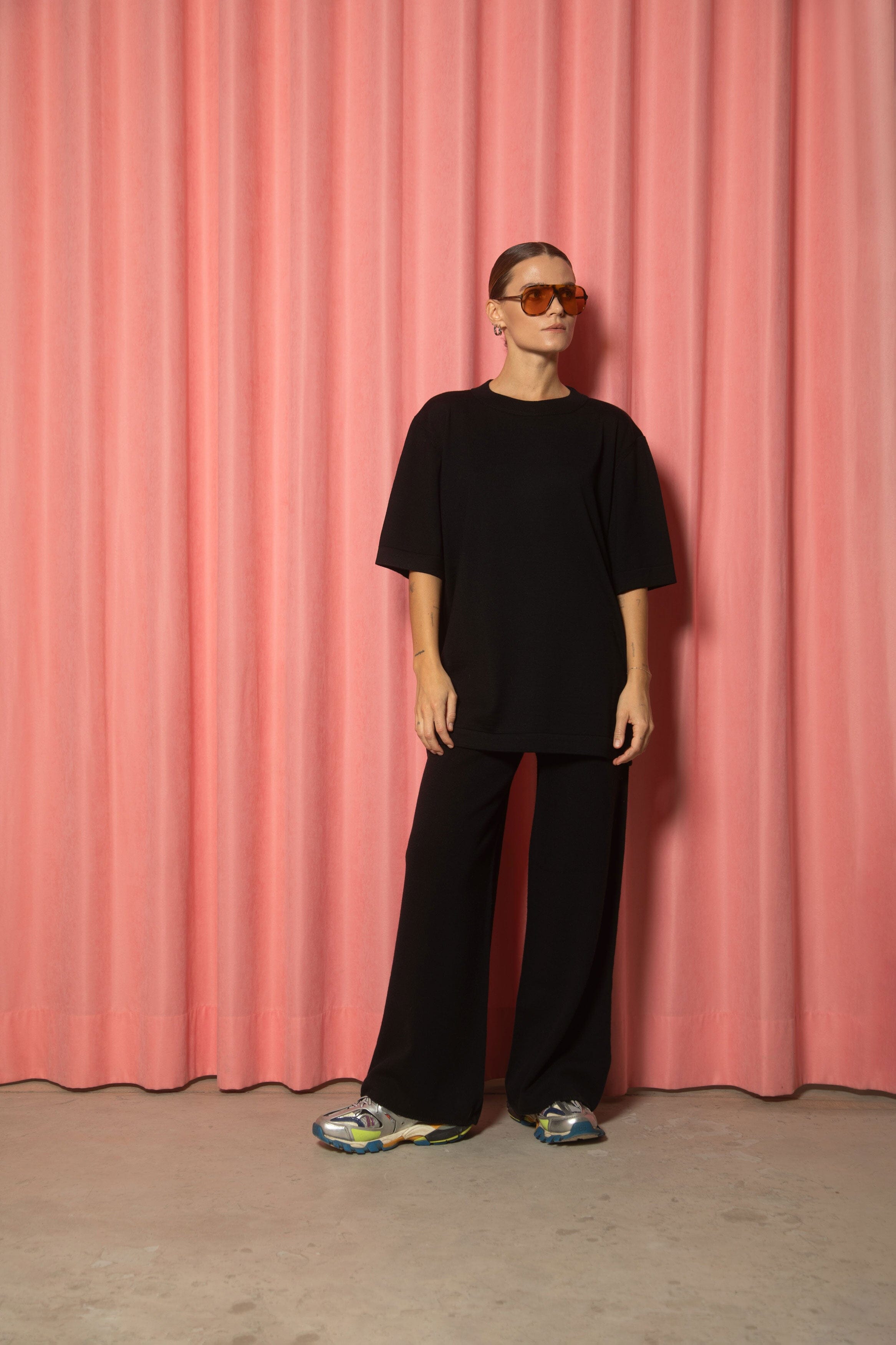 BLACK EXTRA FINE MERINO WOOL T-SHIRT AND TROUSERS SET for lovers and trees 