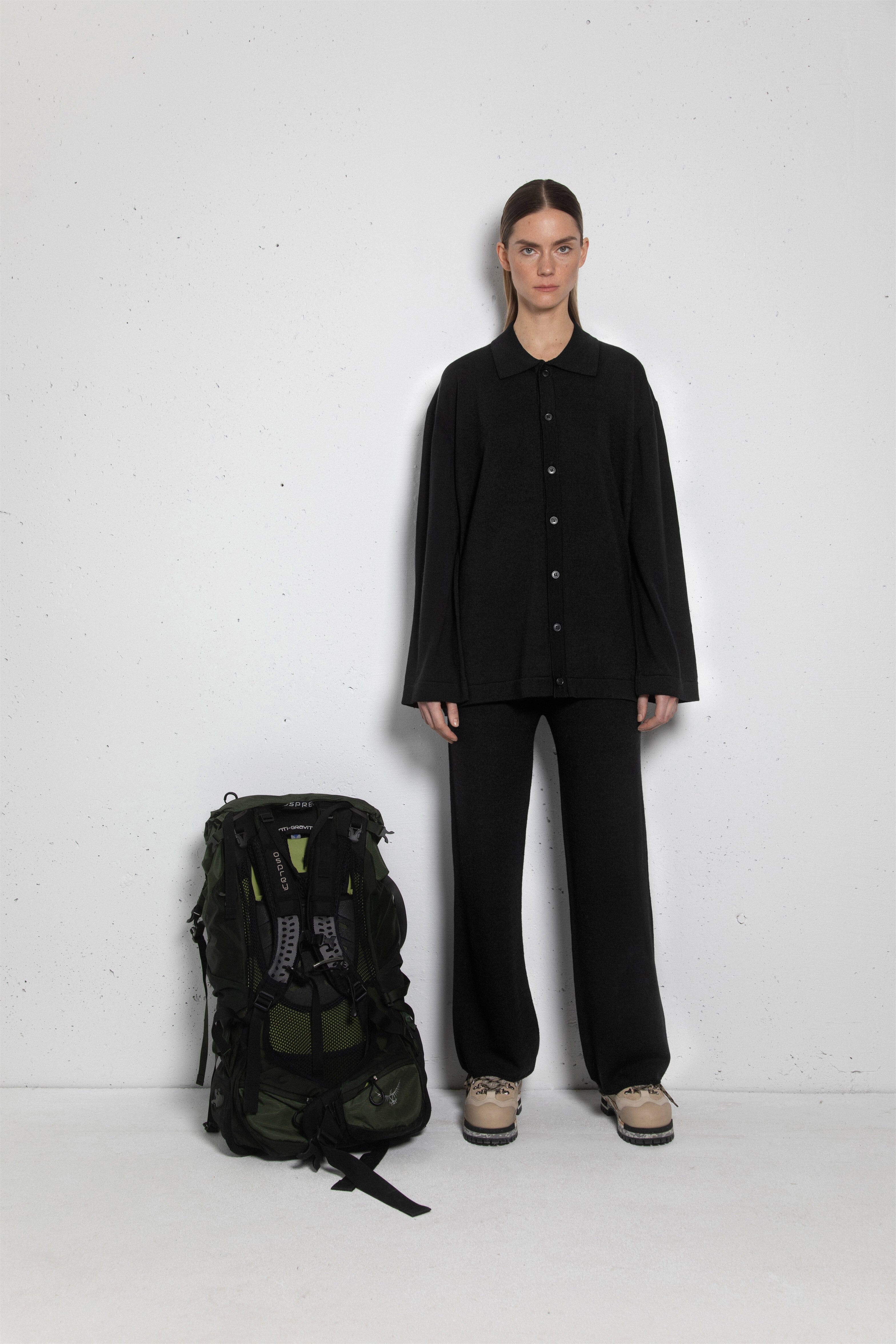 BLACK EXTRA FINE MERINO WOOL POLO SHIRT AND TROUSERS SET for lovers and trees 