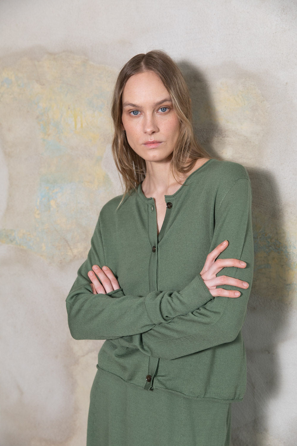 SEA GREEN EXTRA FINE MERINO WOOL BUTTON-UP MINI CARDIGAN