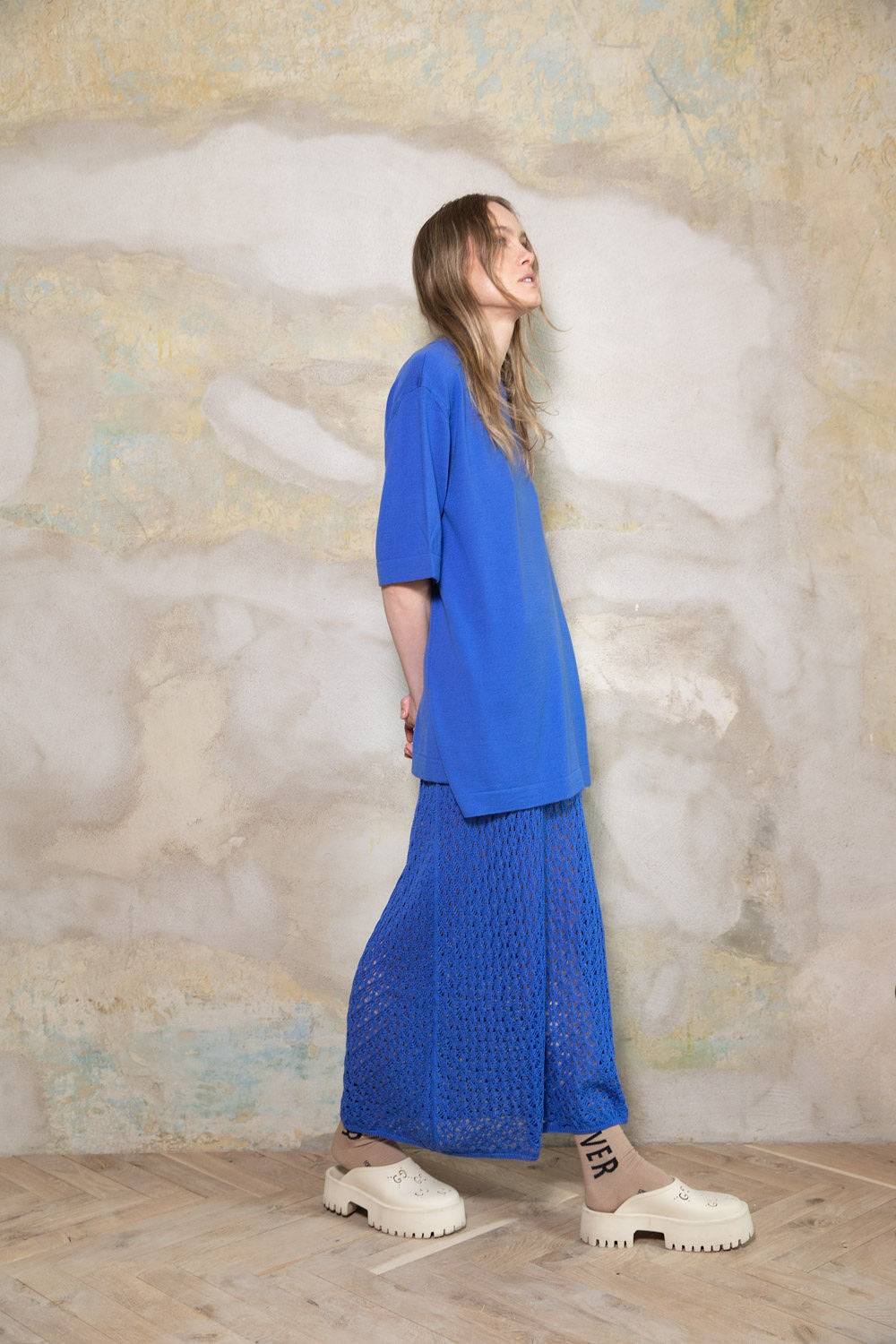 ELECTRIC BLUE EXTRA FINE MERINO WOOL LACE SKIRT