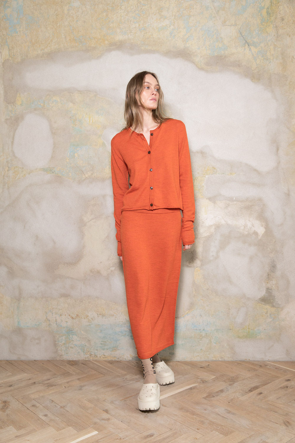 RED ORANGE SHEER-KNIT EXTRA FINE MERINO WOOL MIDI SKIRT