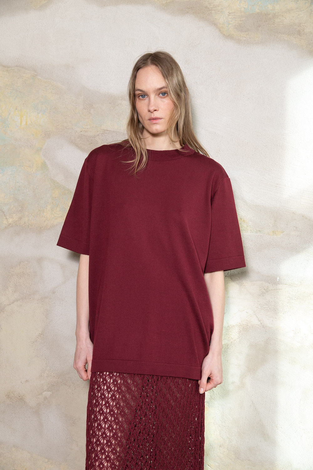 WINE RED EXTRA FINE MERINO WOOL T-SHIRT
