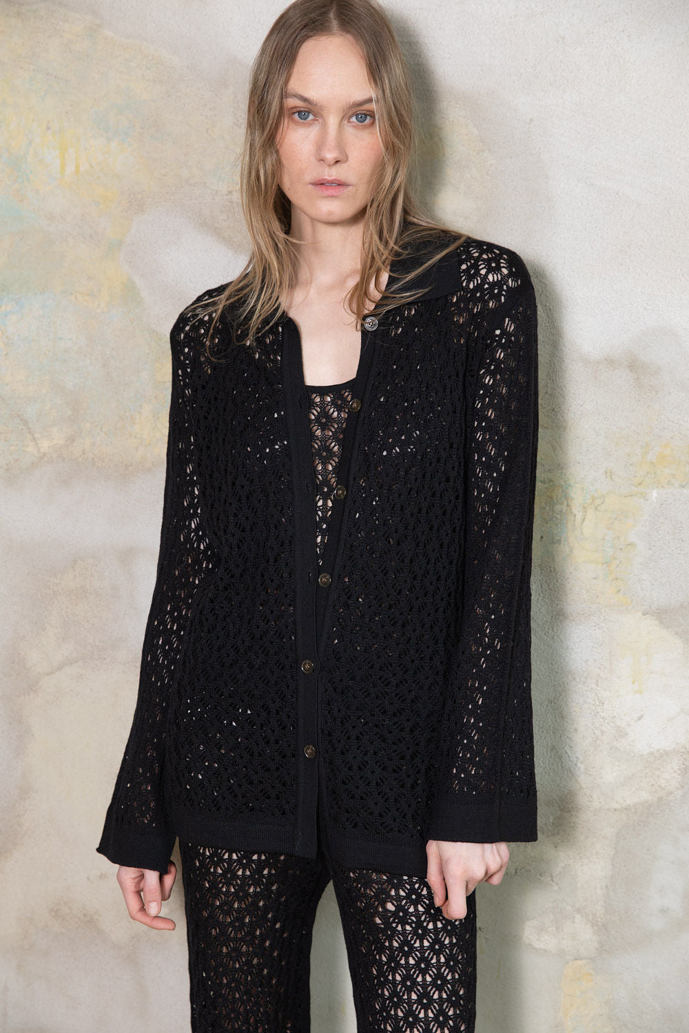 MELNS ĪPAŠI Smalks MERINO VILNAS MEŽĢĪŅU POLO KREKLS