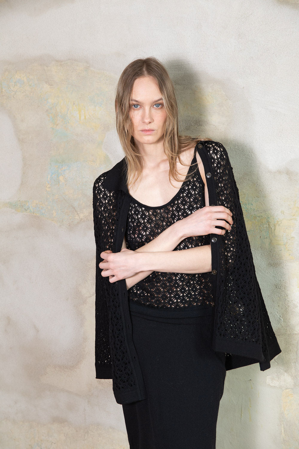 MELNS ĪPAŠI Smalks MERINO VILNAS MEŽĢĪŅU POLO KREKLS