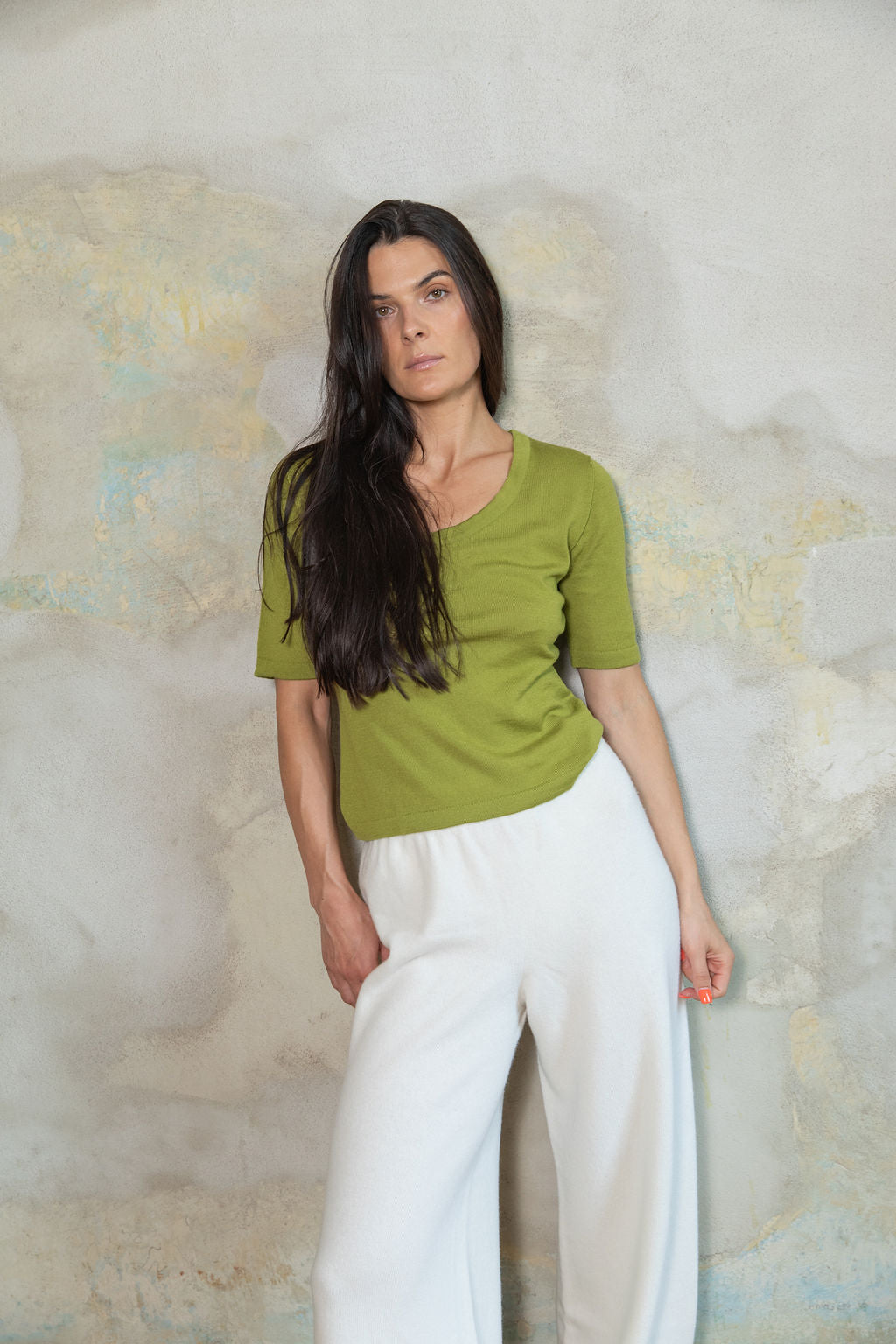 PEAR GREEN EXTRA FINE MERINO WOOL TEE