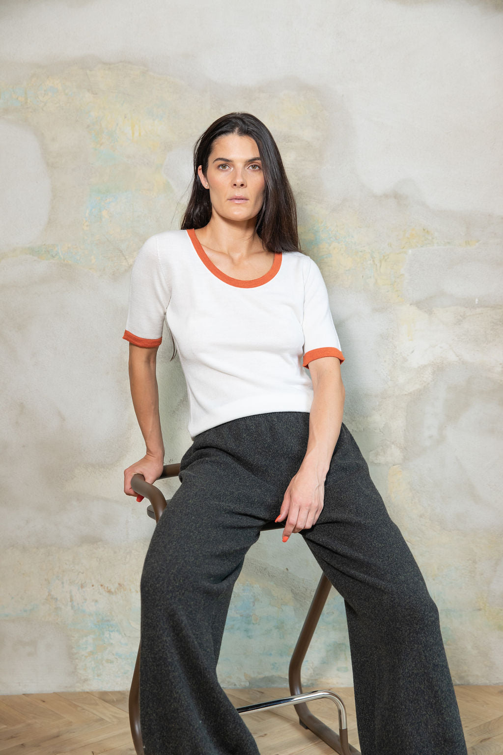 PEARL/RED ORANGE EXTRA FINE MERINO WOOL TEE