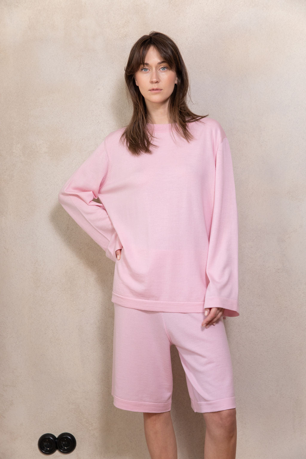 BABY PINK EXTRA FINE MERINO WOOL KNEE SHORTS
