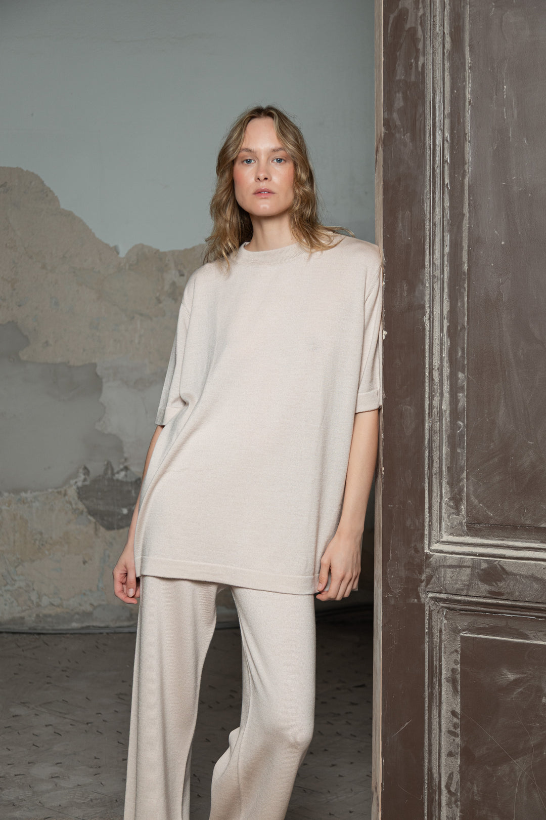 SOFT POWDER EXTRA FINE MERINO WOOL T-SHIRT