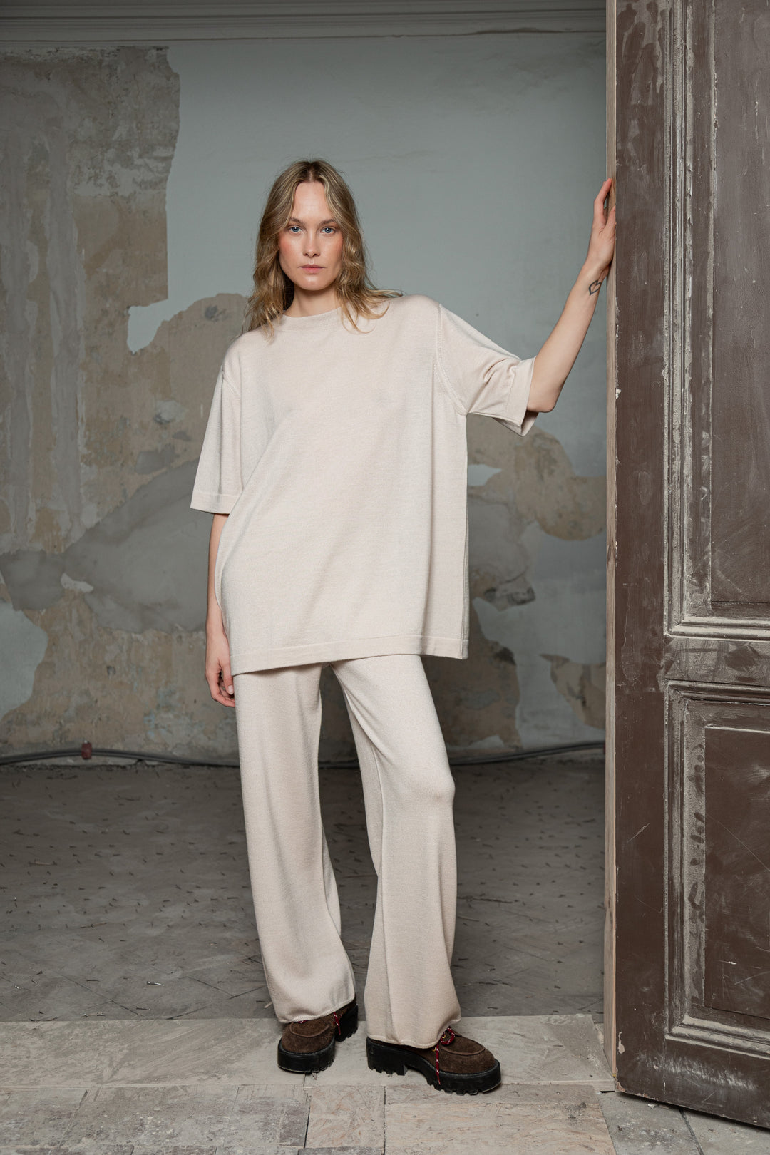 SOFT POWDER EXTRA FINE MERINO WOOL T-SHIRT