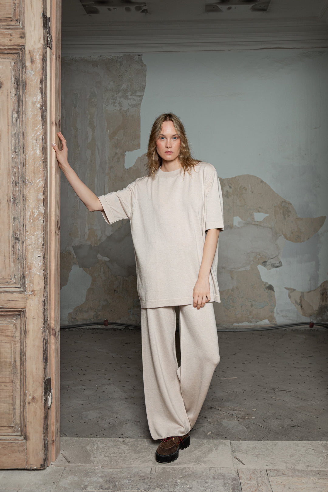 SOFT POWDER EXTRA FINE MERINO WOOL T-SHIRT
