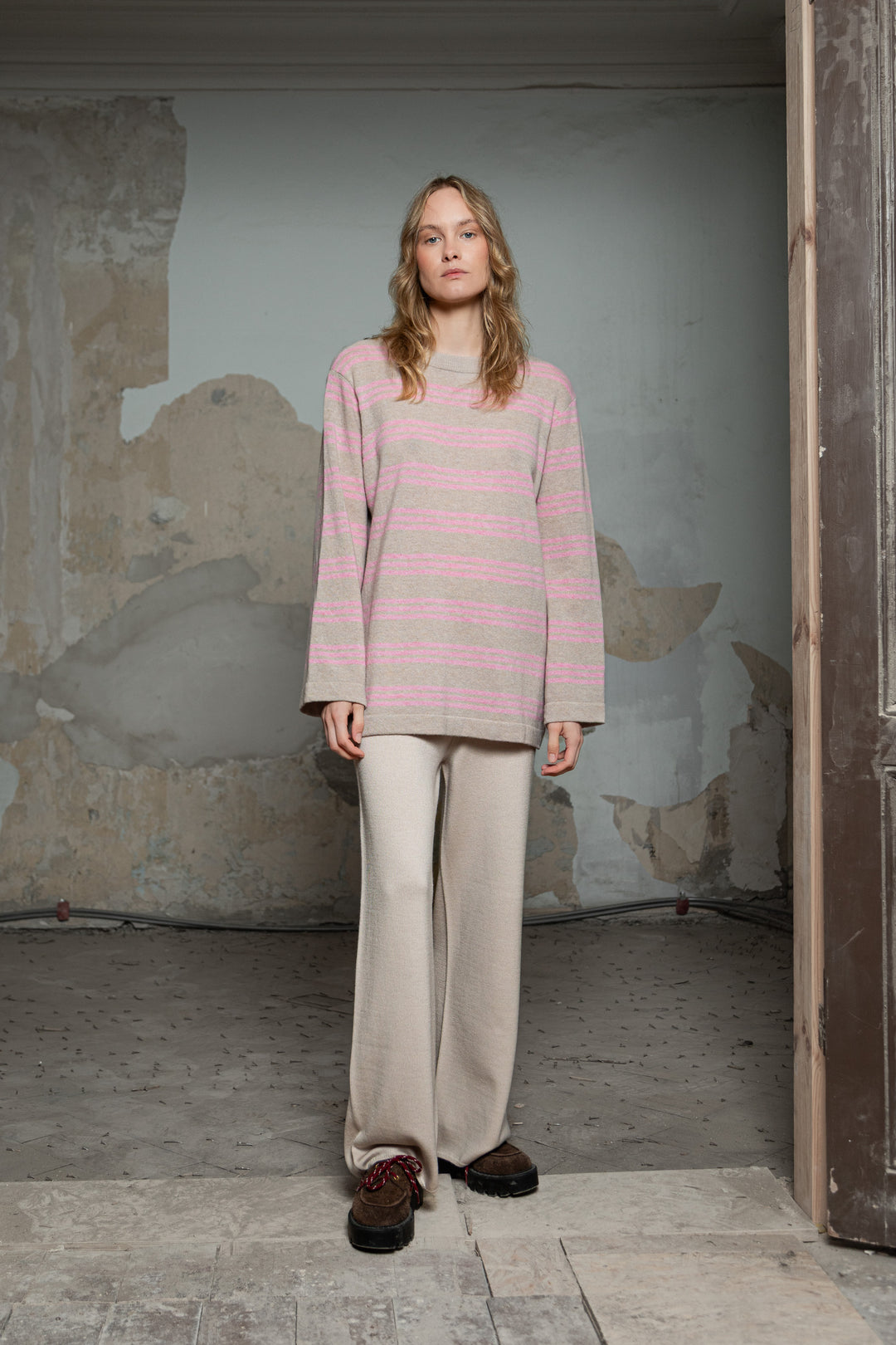 POWDER/SOFT PINK CASHMERE-MERINO WOOL SHIRT