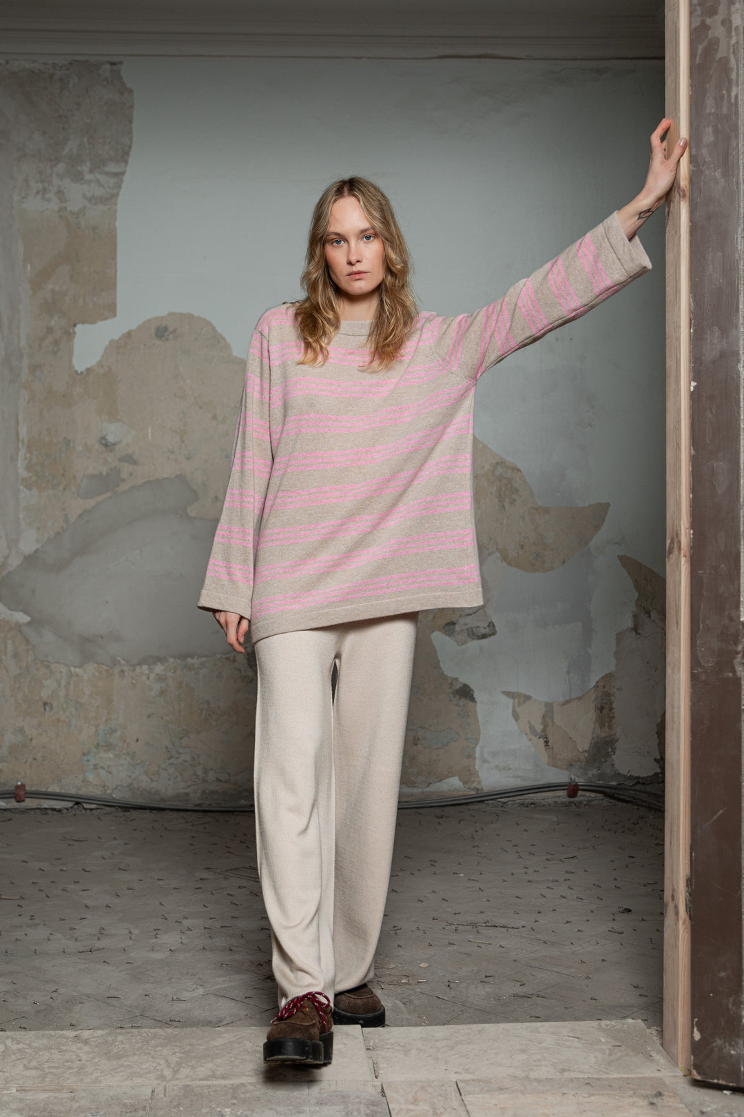 POWDER/SOFT PINK CASHMERE-MERINO WOOL SHIRT