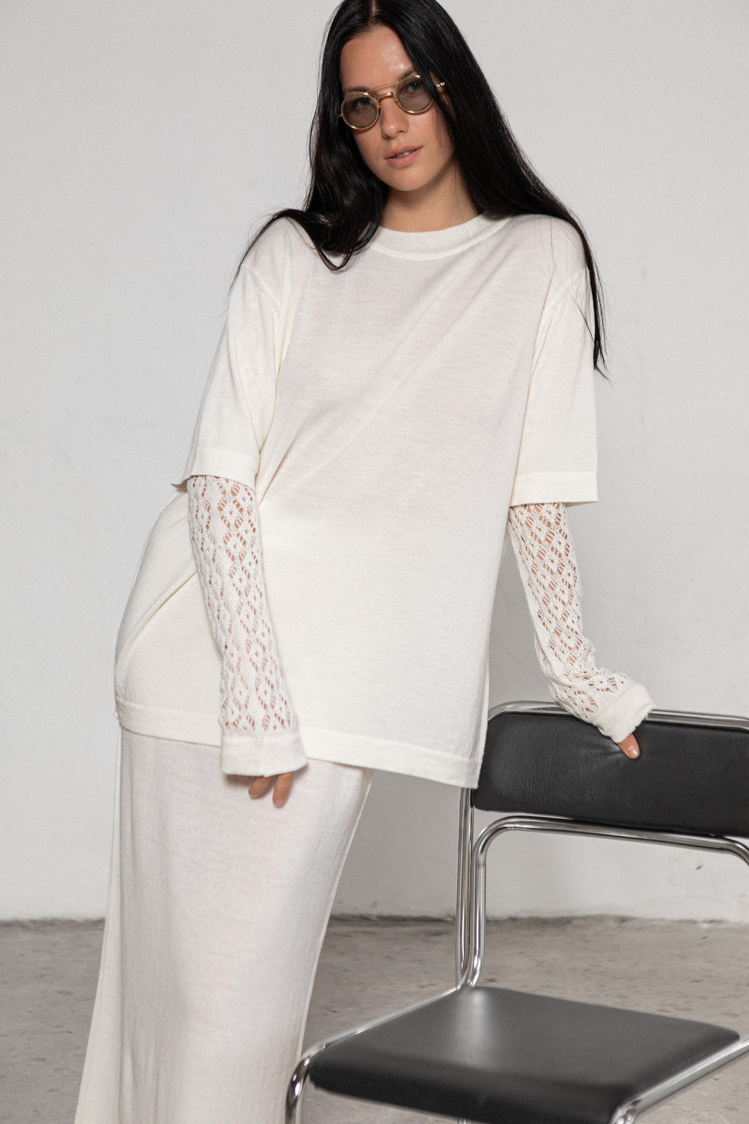 PEARL EXTRA FINE MERINO WOOL T-SHIRT WITH LACE SLEEVES