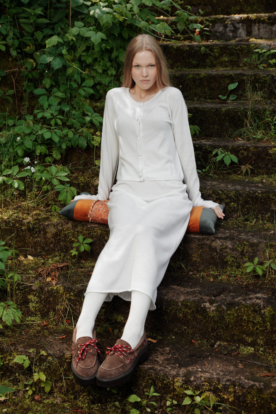 PEARL SHEER-KNIT EXTRA FINE MERINO WOOL MIDI SKIRT
