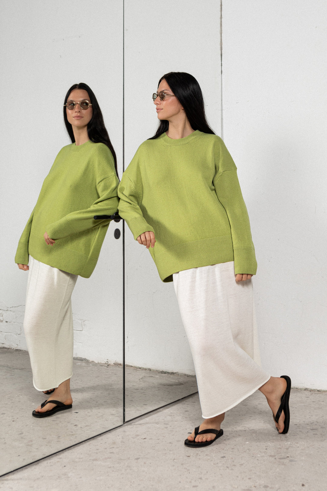 LIME GREEN CASHMERE-MERINO WOOL SWEATER