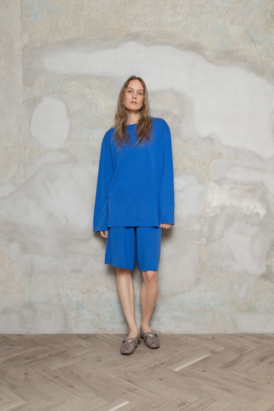 ELECTRIC BLUE EXTRA FINE MERINO WOOL KNEE SHORTS