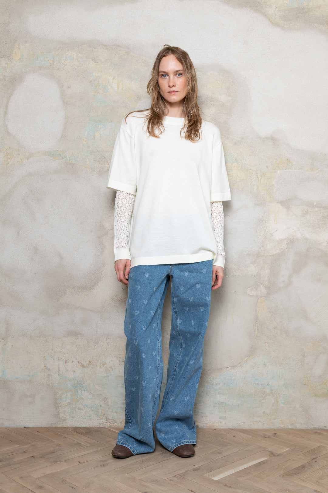 PEARL EXTRA FINE MERINO WOOL T-SHIRT WITH LACE SLEEVES
