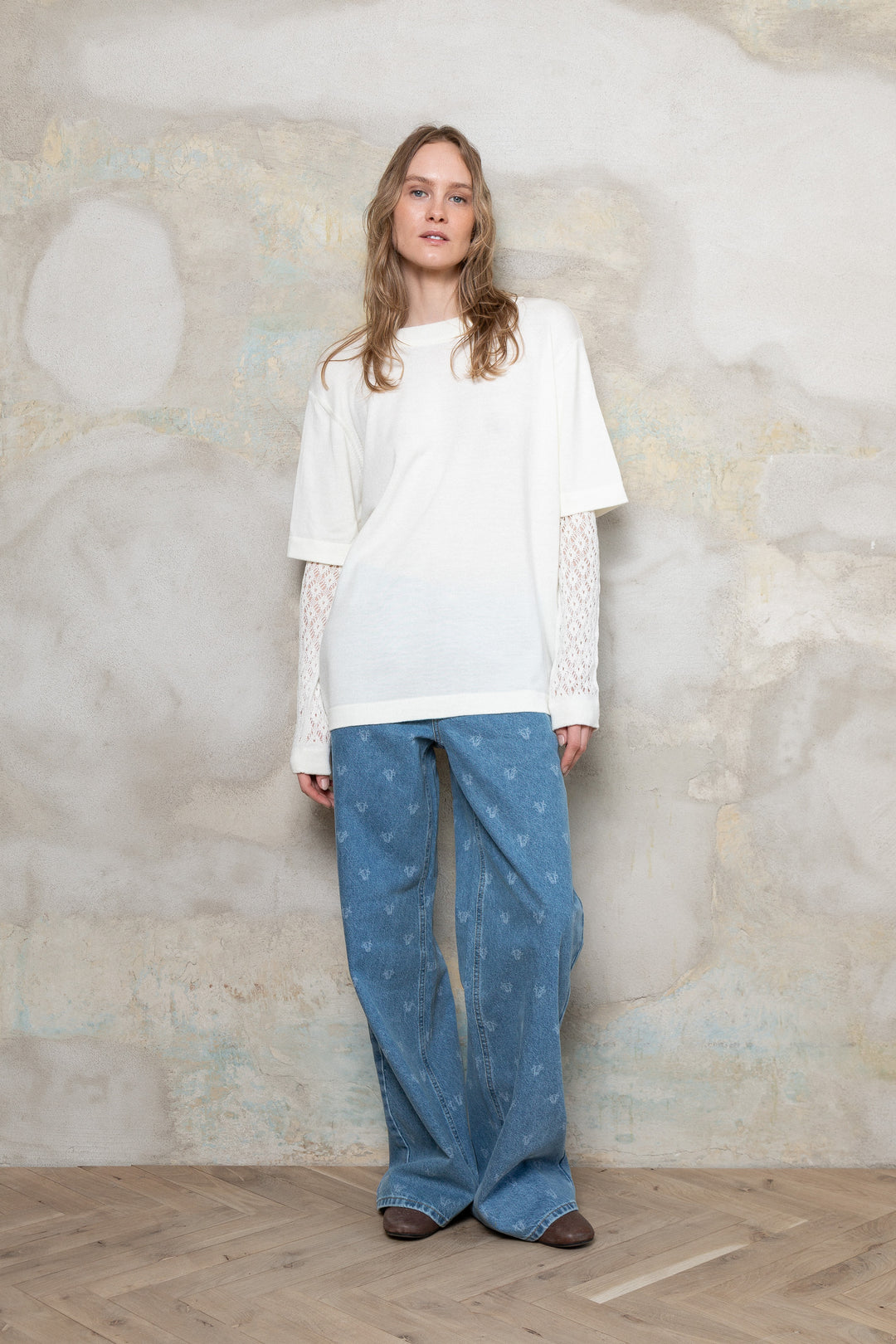 PEARL EXTRA FINE MERINO WOOL T-SHIRT WITH LACE SLEEVES