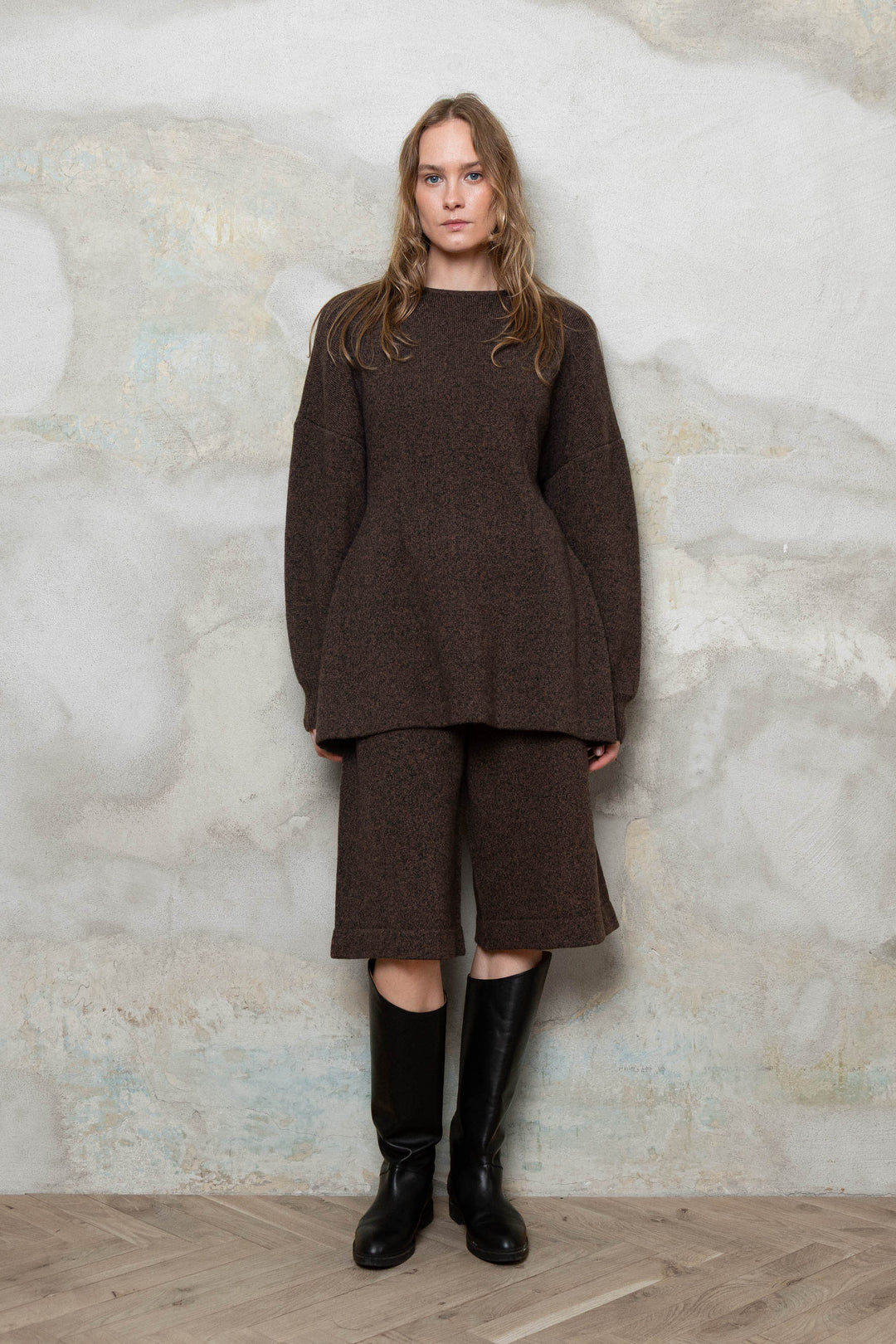 CHOCOLATE BROWN MELANGE CASHMERE-MERINO WOOL SCULPTED-WAIST SWEATER