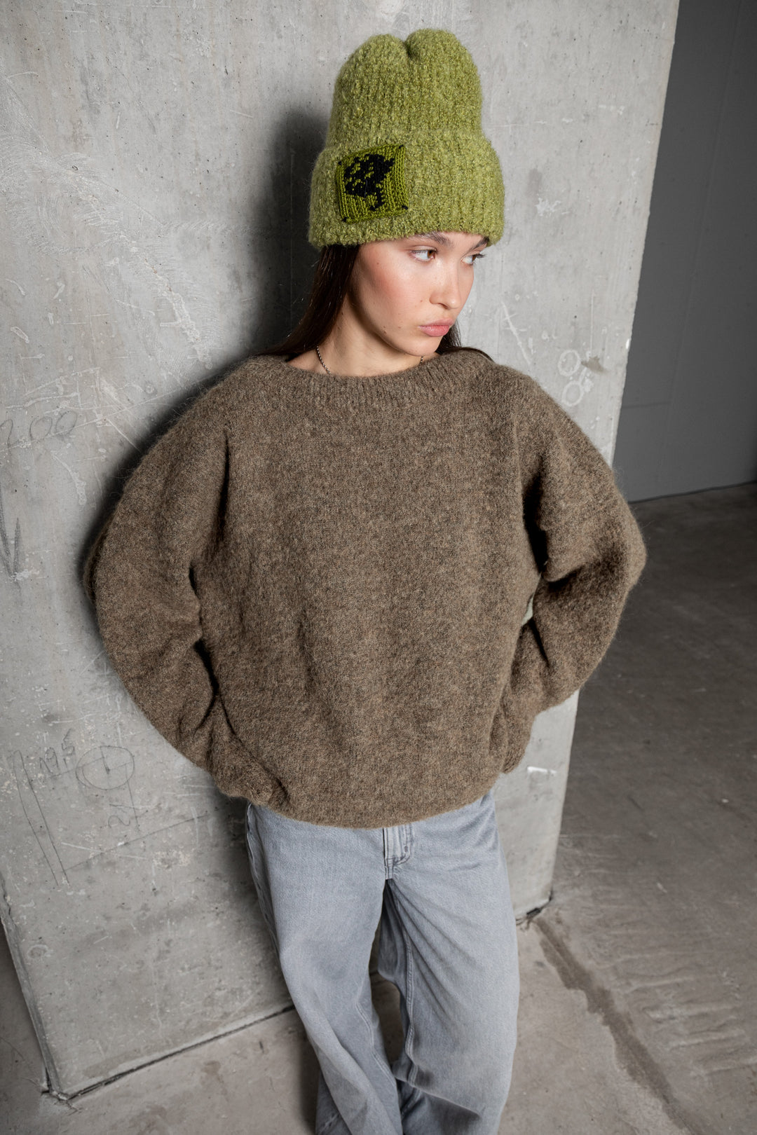 MOSS GREEN TEDDY ALPACA BEANIE