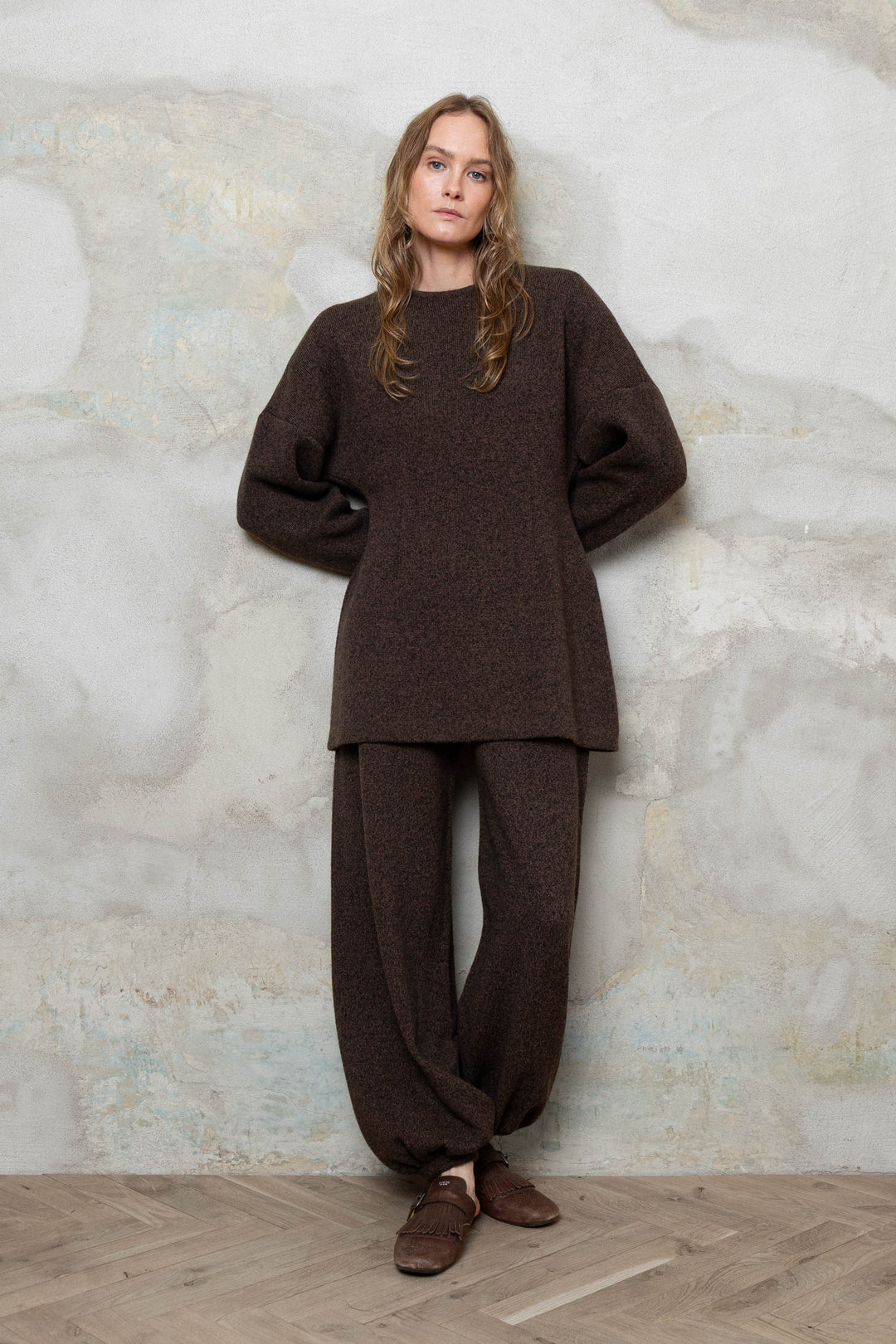 CHOCOLATE BROWN CASHMERE-MERINO WOOL BALLOON TROUSERS