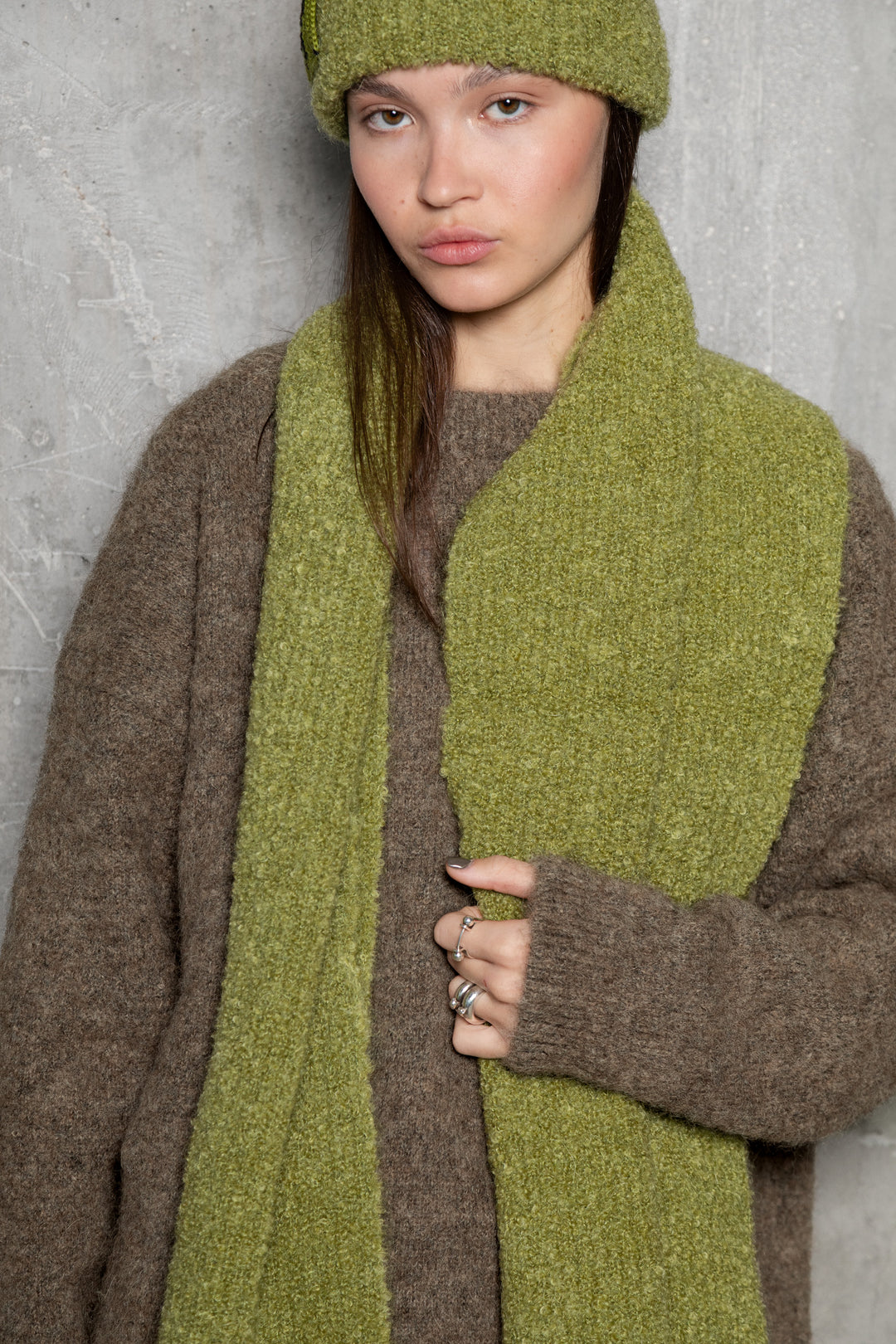 MOSS GREEN TEDDY ALPACA SCARF
