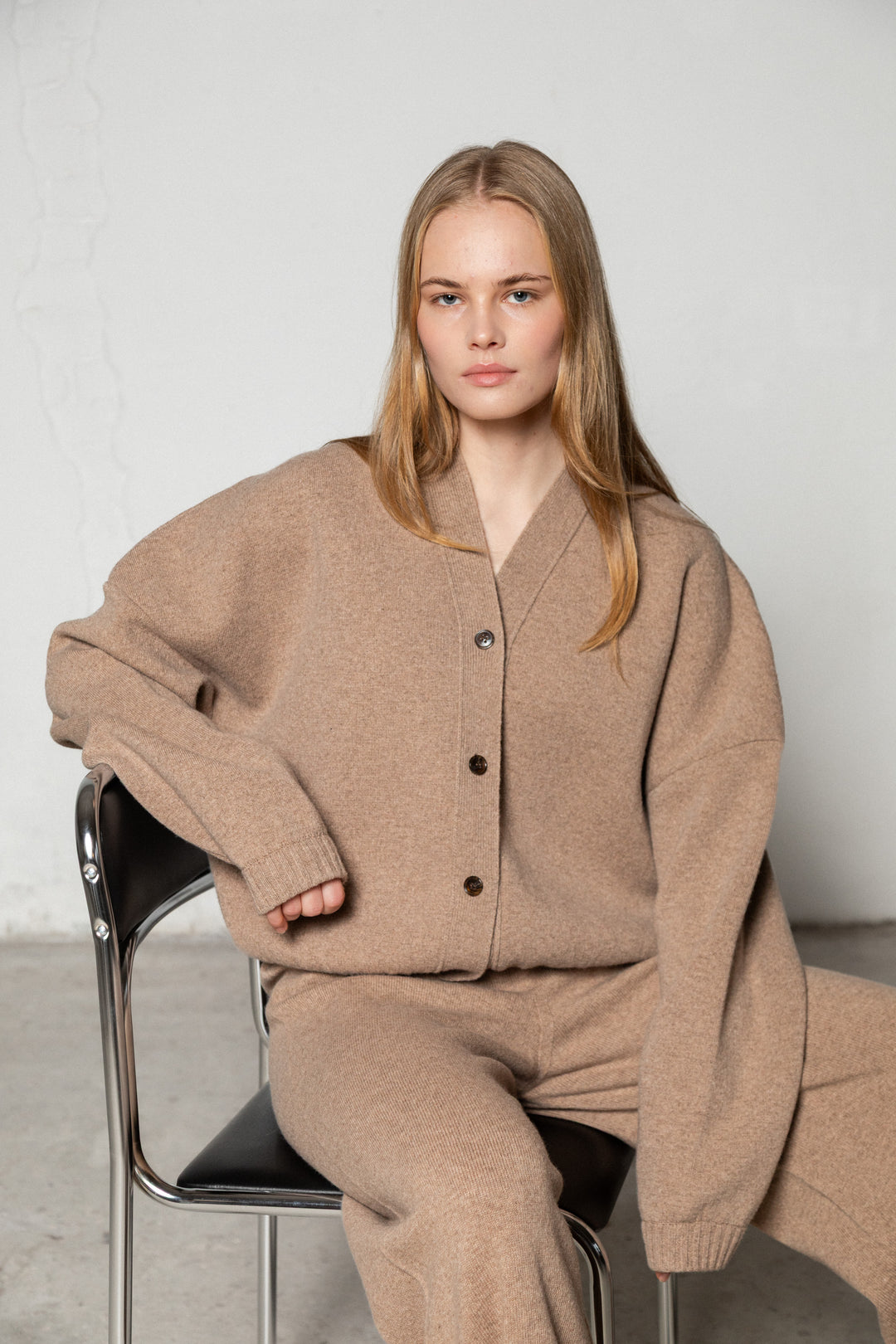 SAND LAMBSWOOL LONG BOMBER JACKET