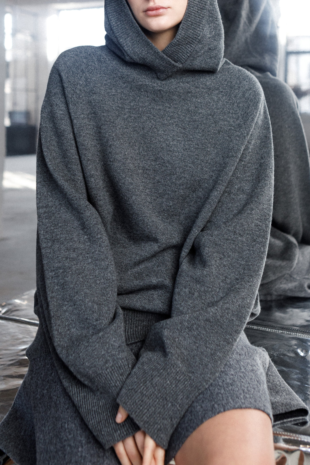 DARK GREY LAMBSWOOL HOODIE