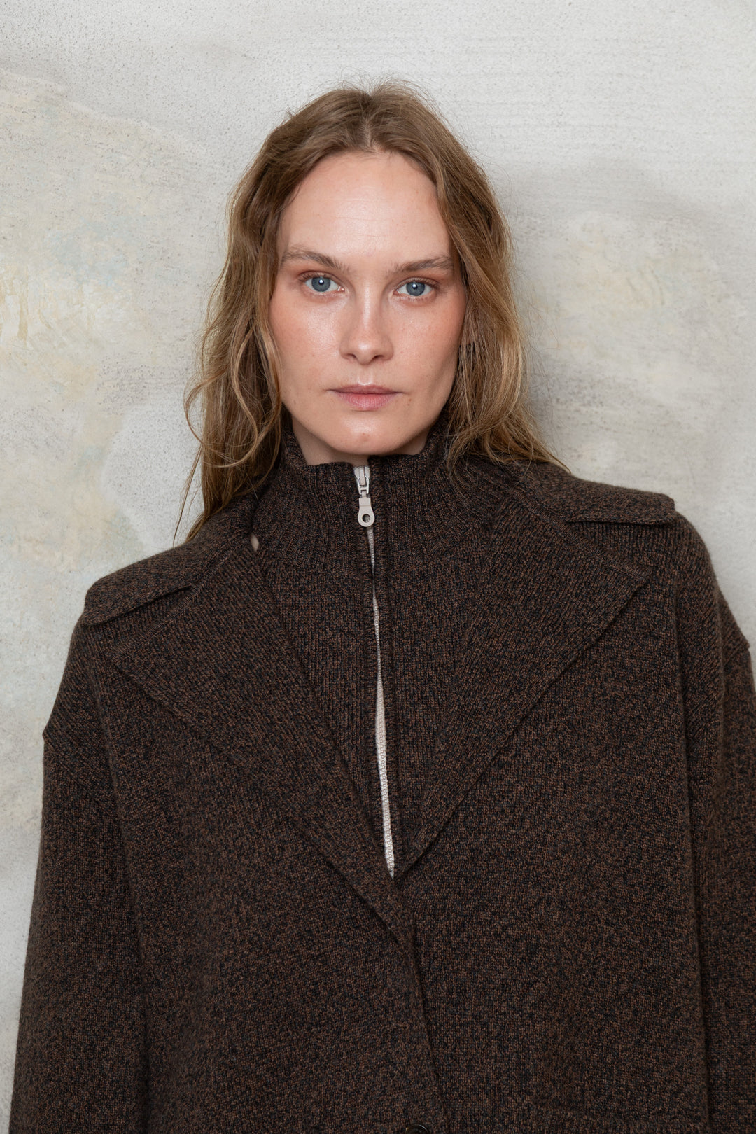 CHOCOLATE BROWN MELANGE CASHMERE-MERINO WOOL CROP TOP
