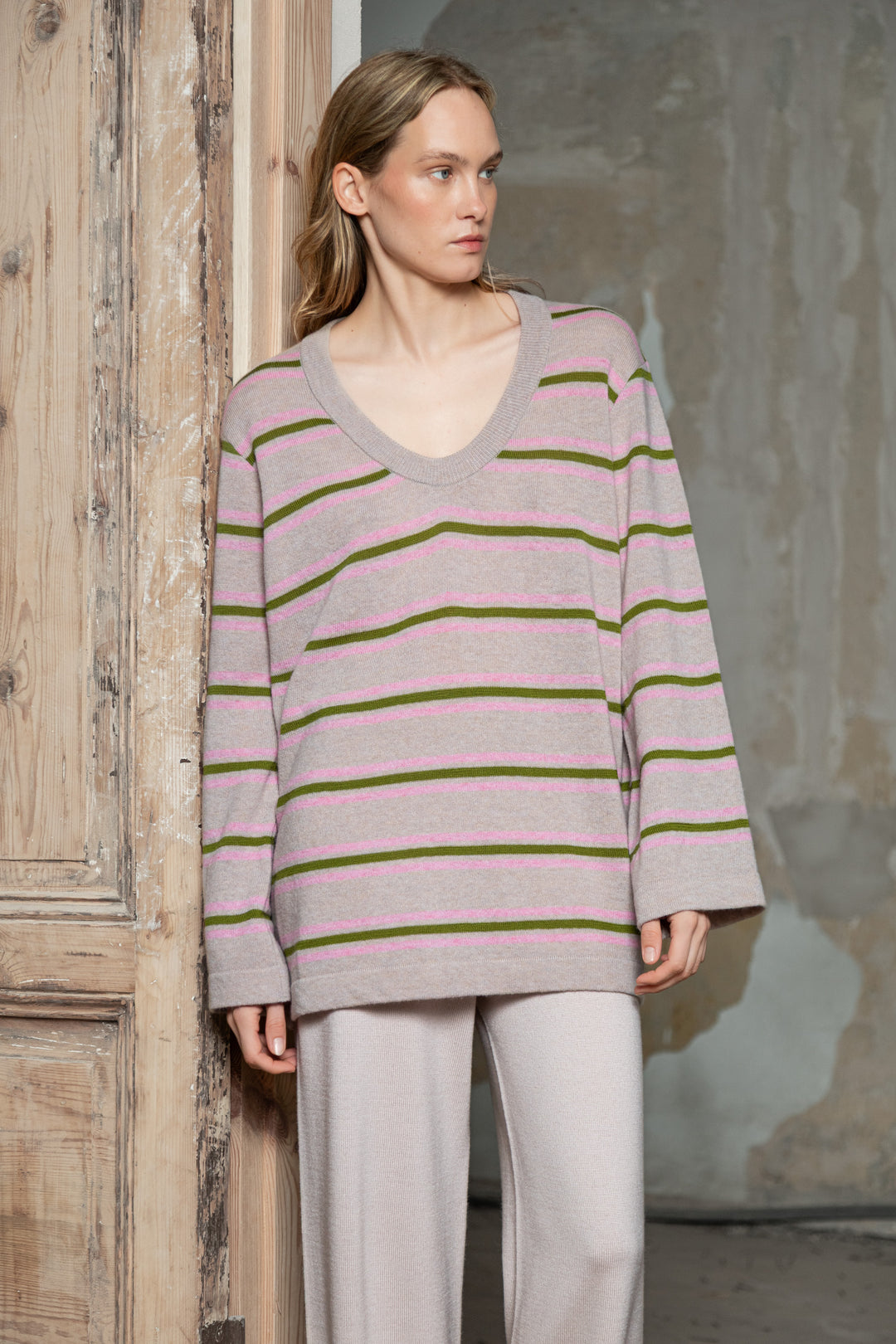POWDER/LIME GREEN/SOFT PINK CASHMERE-MERINO WOOL U-NECK SHIRT
