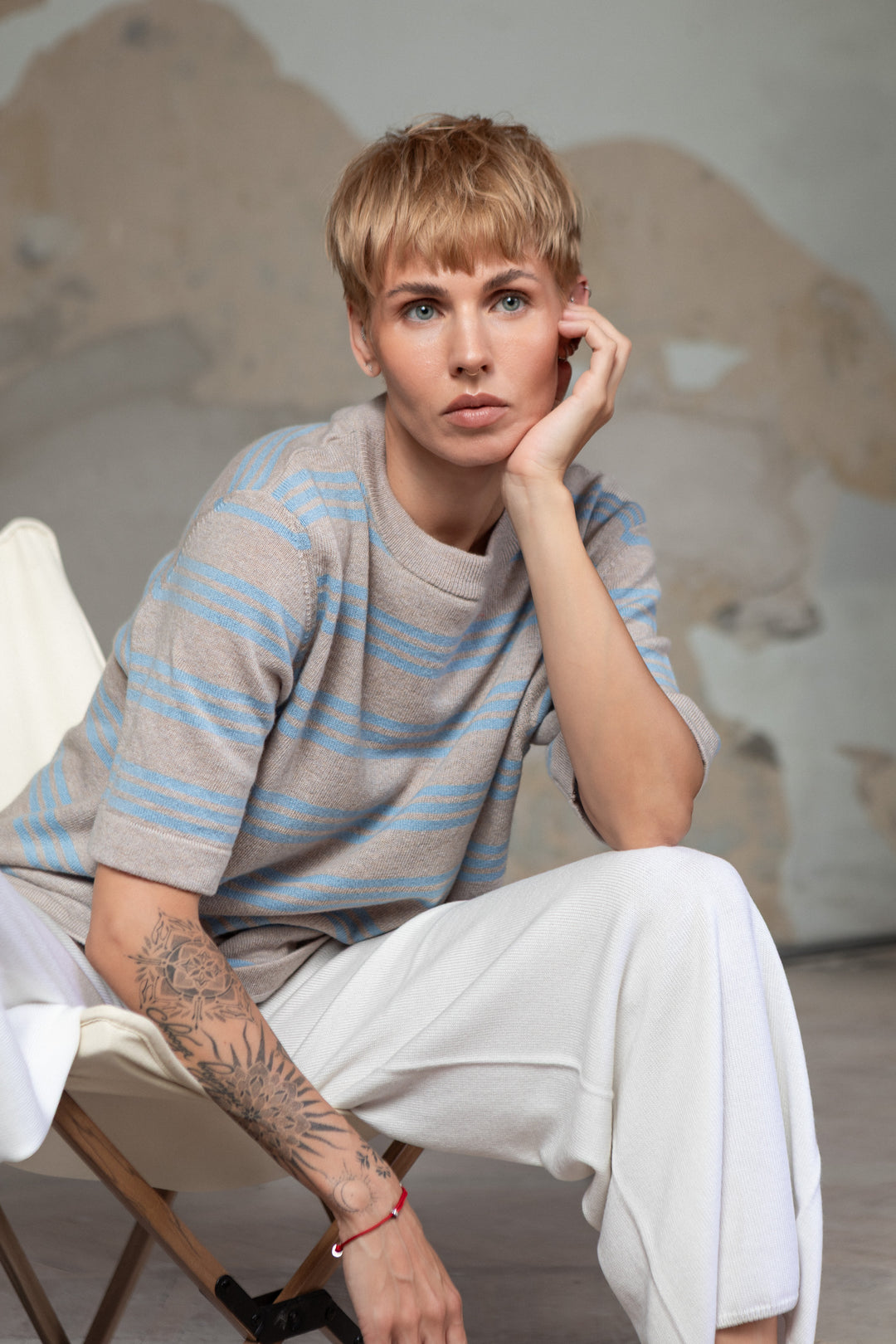 POWDER/CLOUD BLUE CASHMERE-MERINO WOOL T-SHIRT