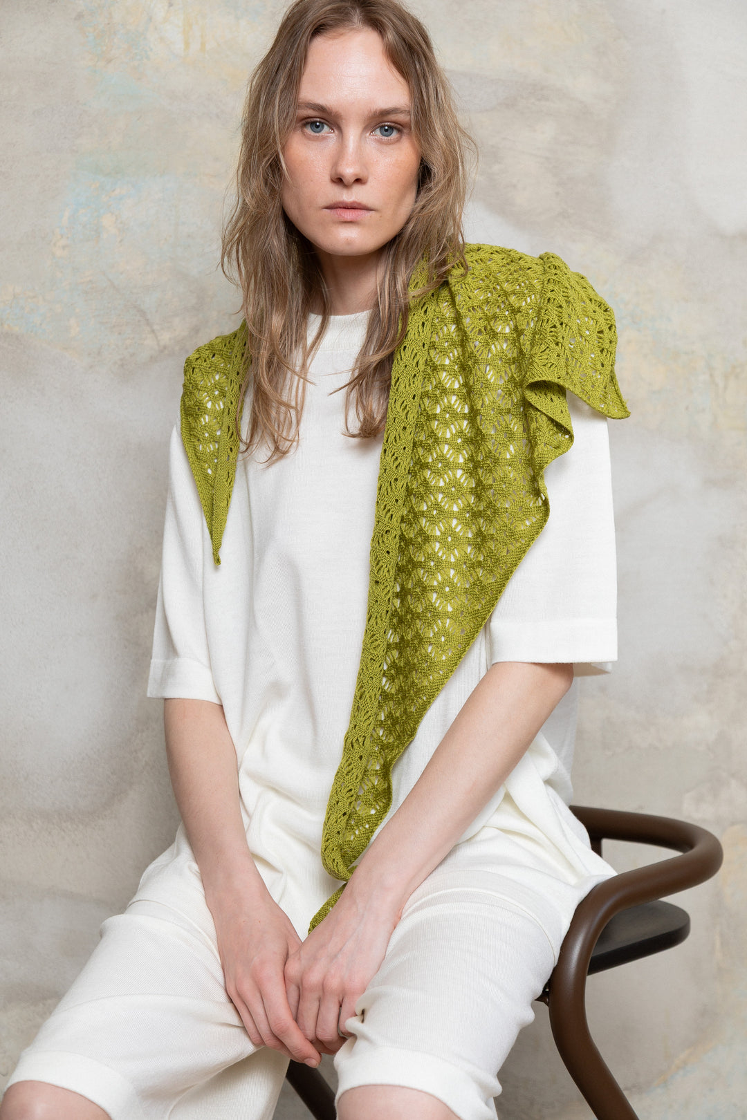 PEAR GREEN EXTRA FINE MERINO WOOL LACE SCARF