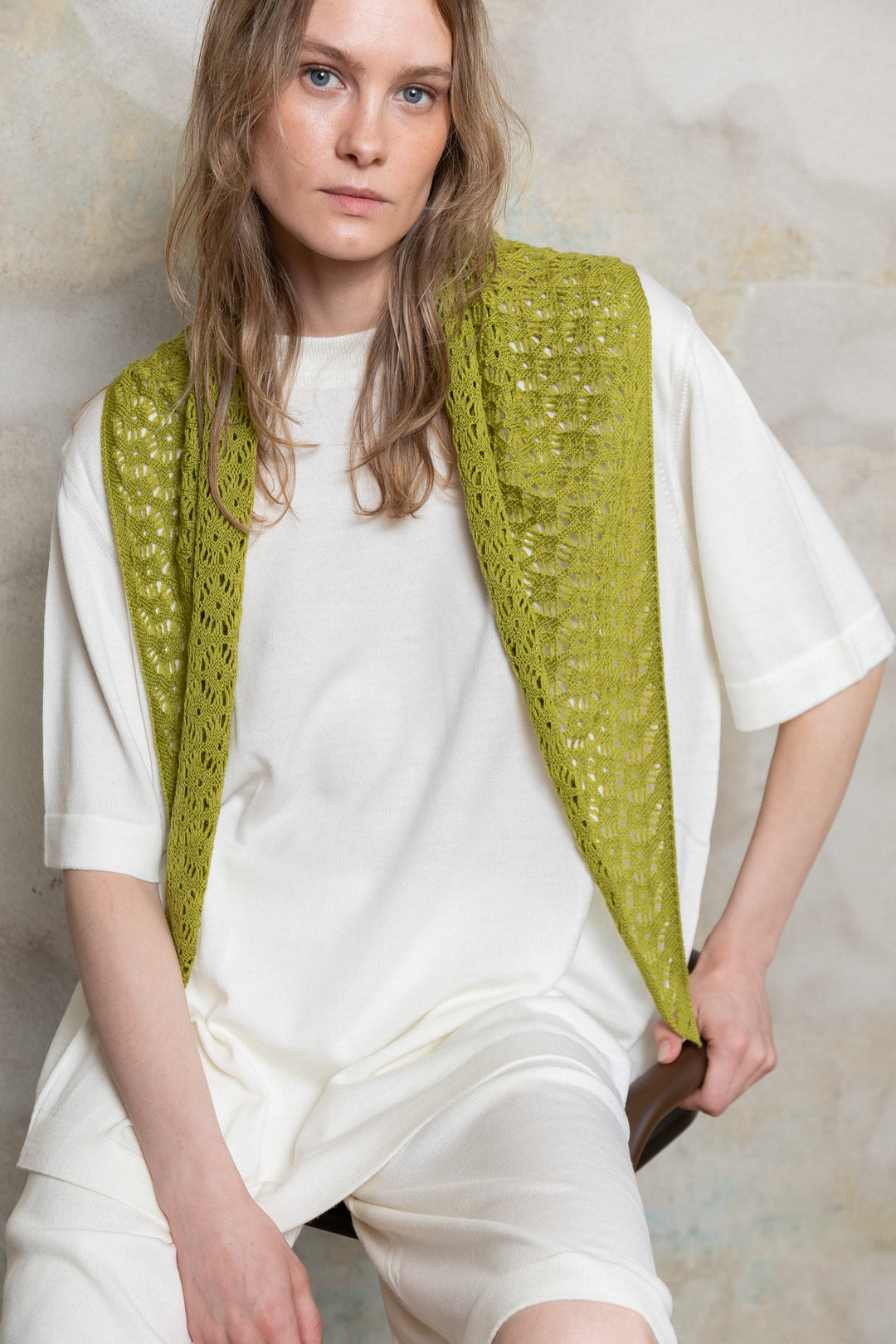 PEAR GREEN EXTRA FINE MERINO WOOL LACE SCARF