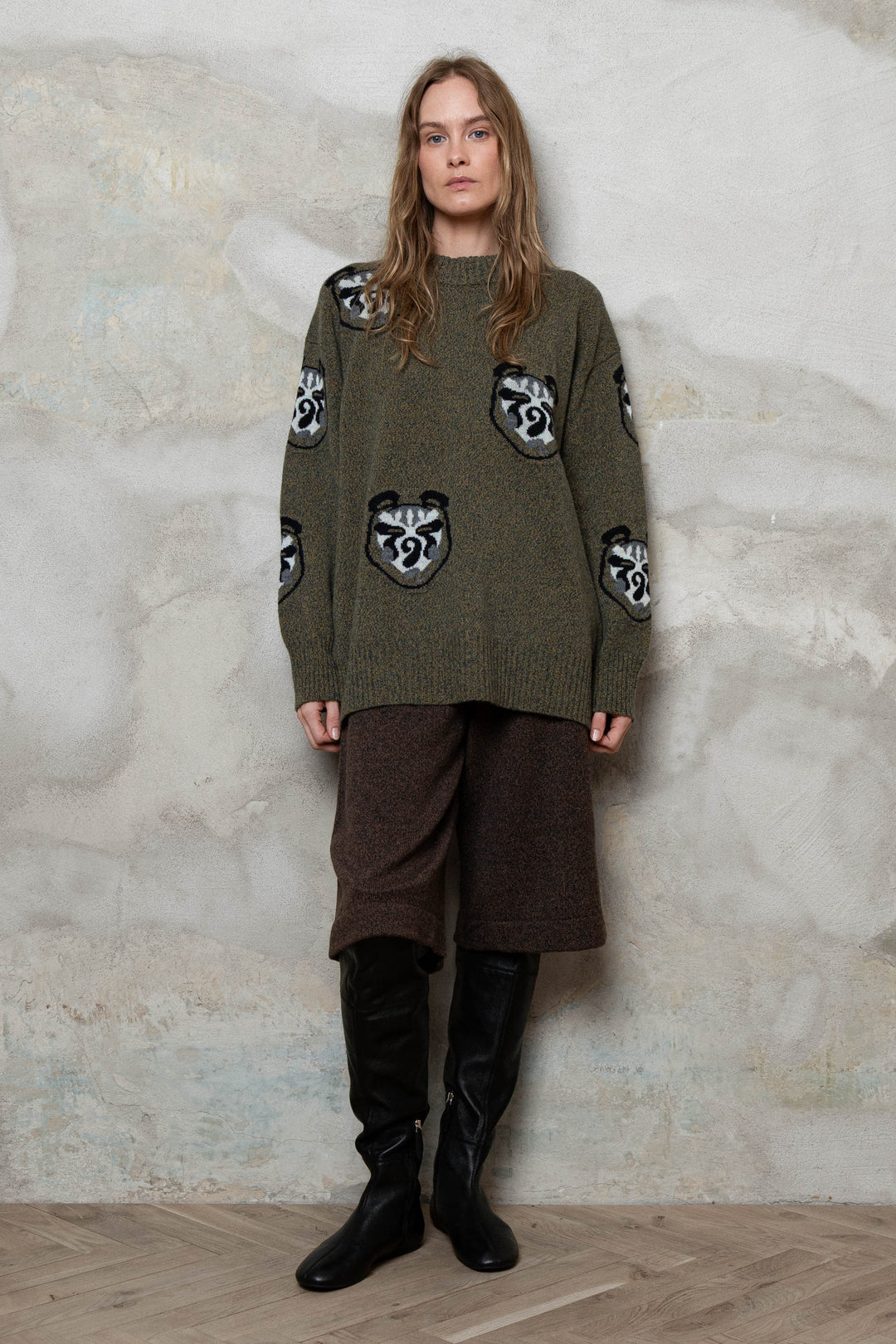 KHAKI MELANGE CASHMERE-MERINO WOOL BEAR SWEATER