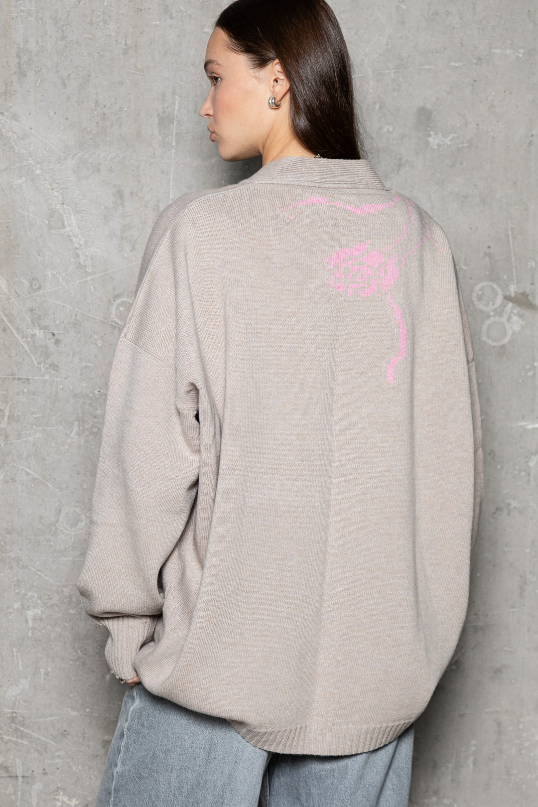 POWDER/SOFT PINK CASHMERE-MERINO WOOL ROSE CARDIGAN