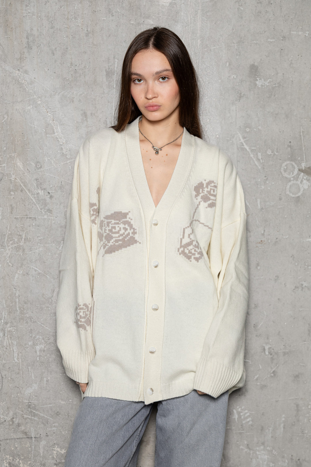 PEARL/POWDER CASHMERE-MERINO WOOL ROSE CARDIGAN