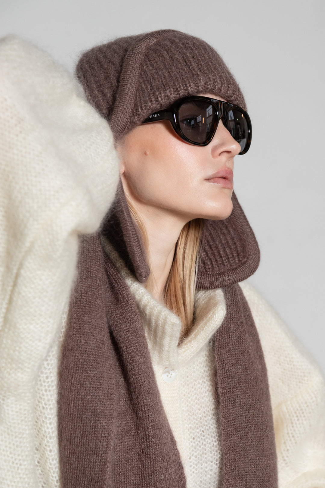 COCOA MOHAIR AND SILK HAT