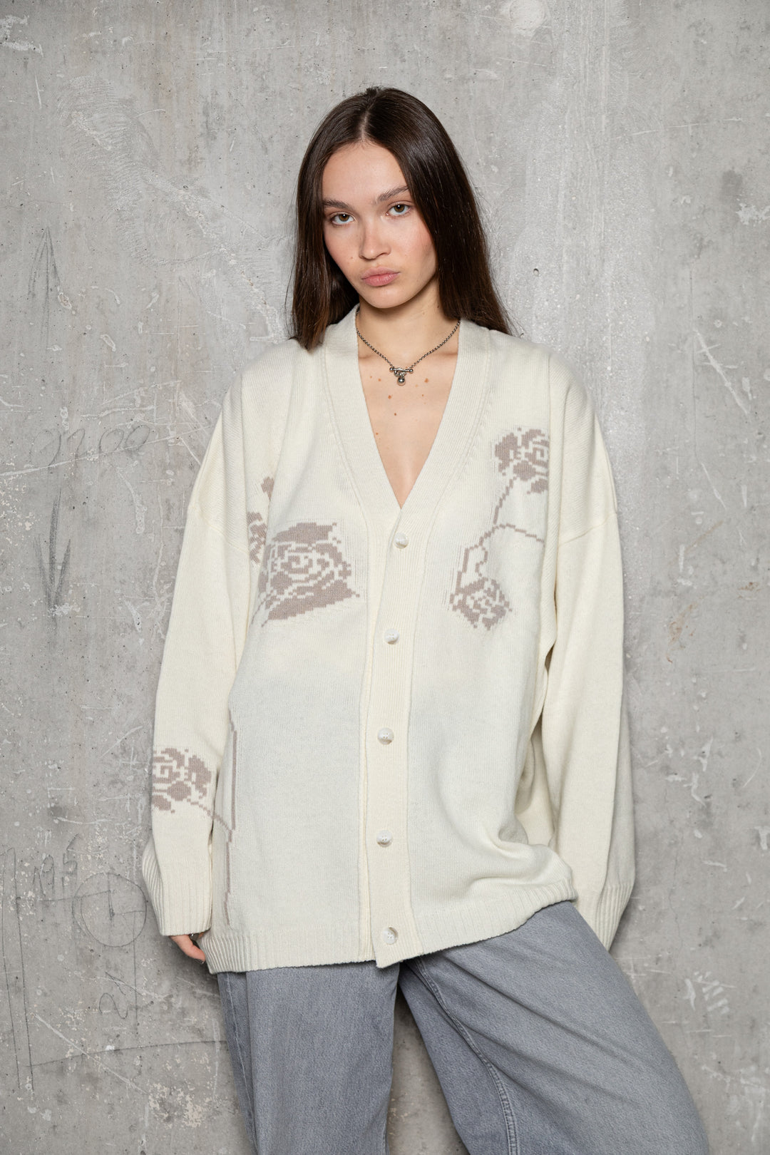 PEARL/POWDER CASHMERE-MERINO WOOL ROSE CARDIGAN