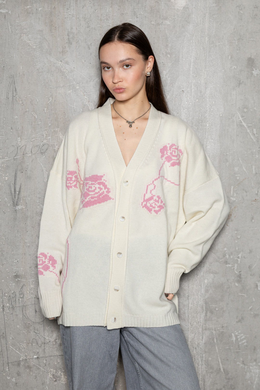 PEARL/SOFT PINK CASHMERE-MERINO WOOL ROSE CARDIGAN