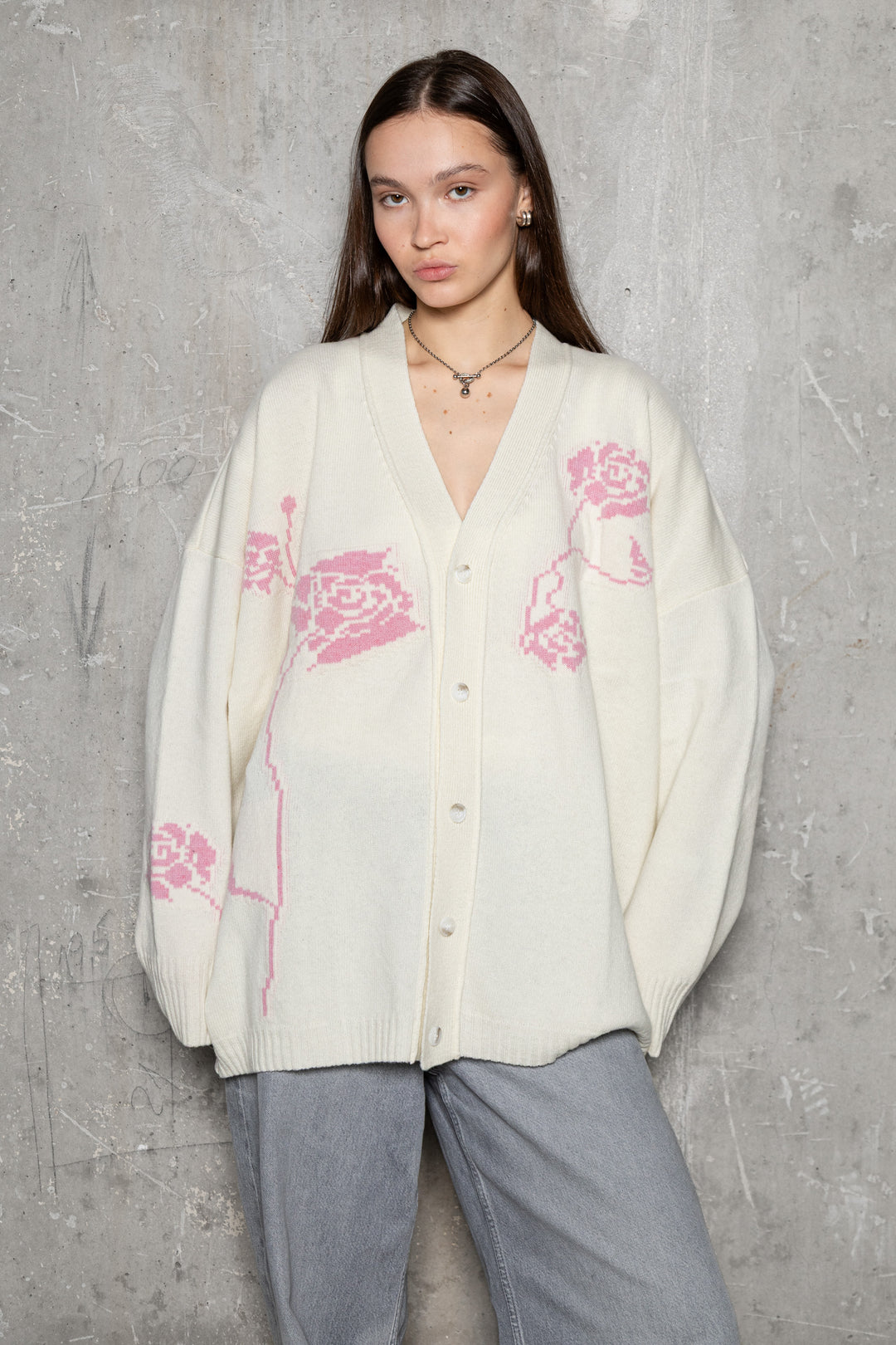 PEARL/SOFT PINK CASHMERE-MERINO WOOL ROSE CARDIGAN