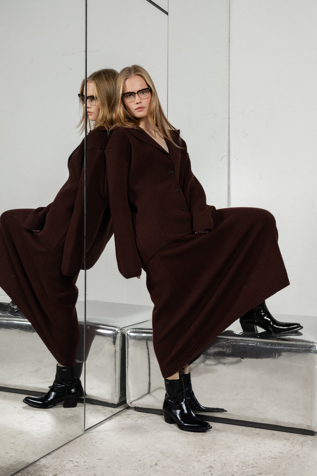 CHOCOLATE LAMBSWOOL MAXI SKIRT