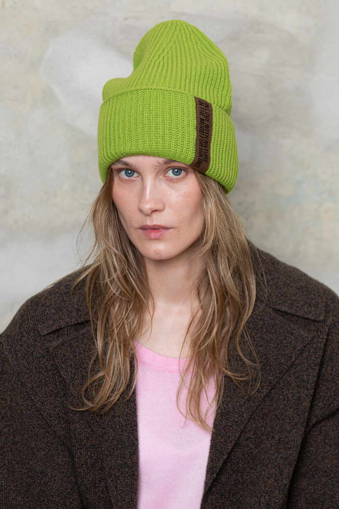 CHARTREUSE LAMBSWOOL BEANIE WITH CHOCOLATE LABEL