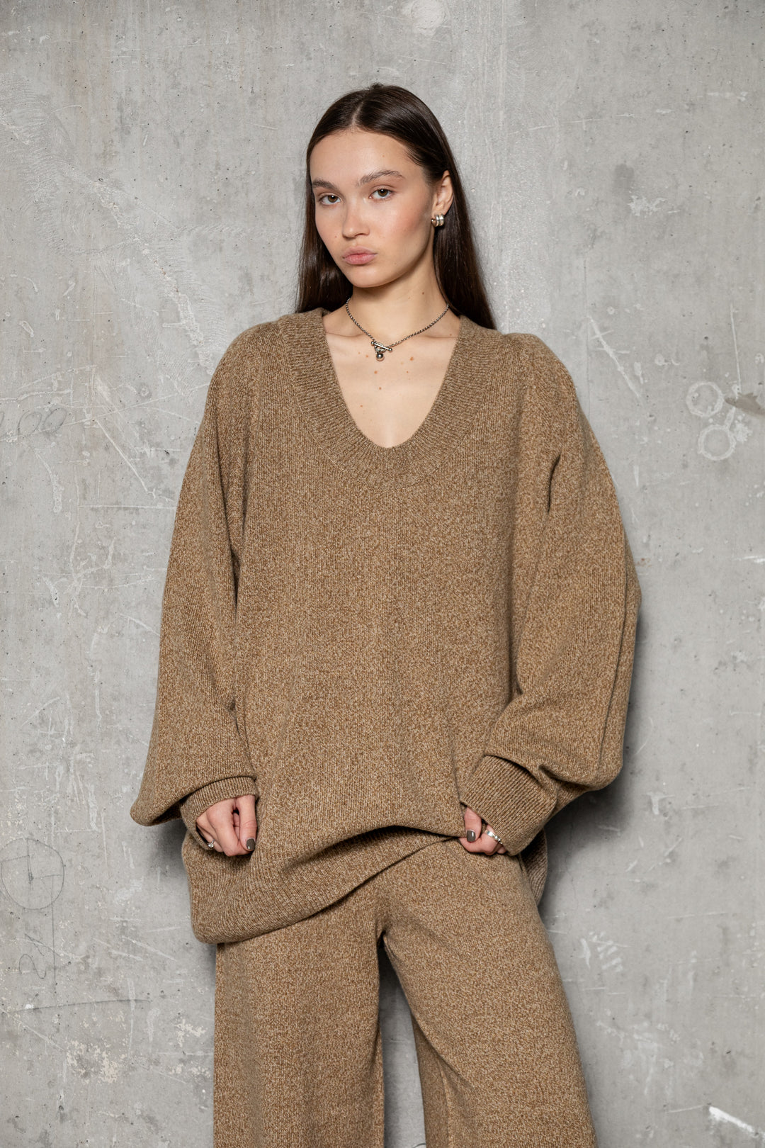 OAT MELANGE CASHMERE-MERINO WOOL U-NECK SWEATER