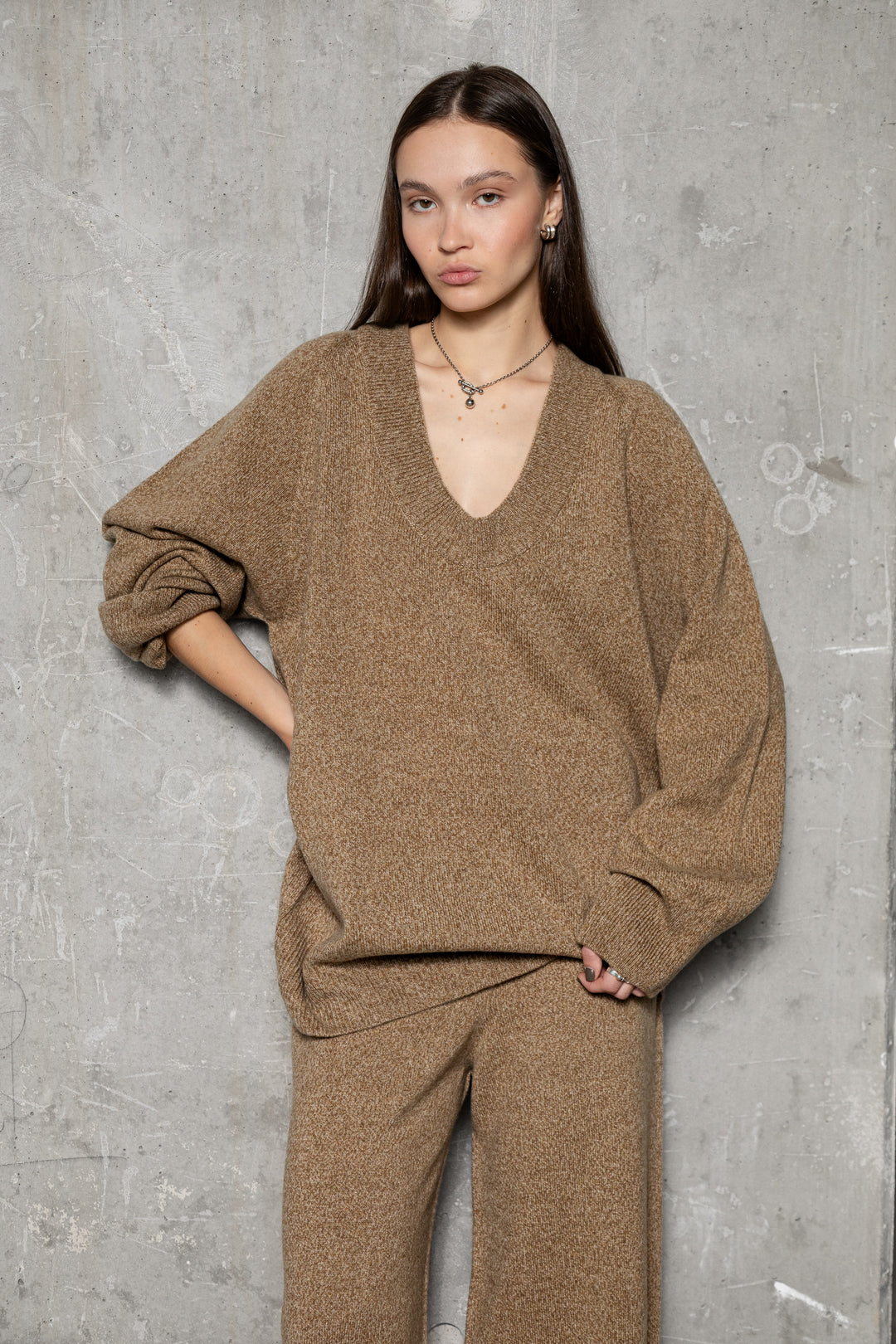 OAT MELANGE CASHMERE-MERINO WOOL U-NECK SWEATER