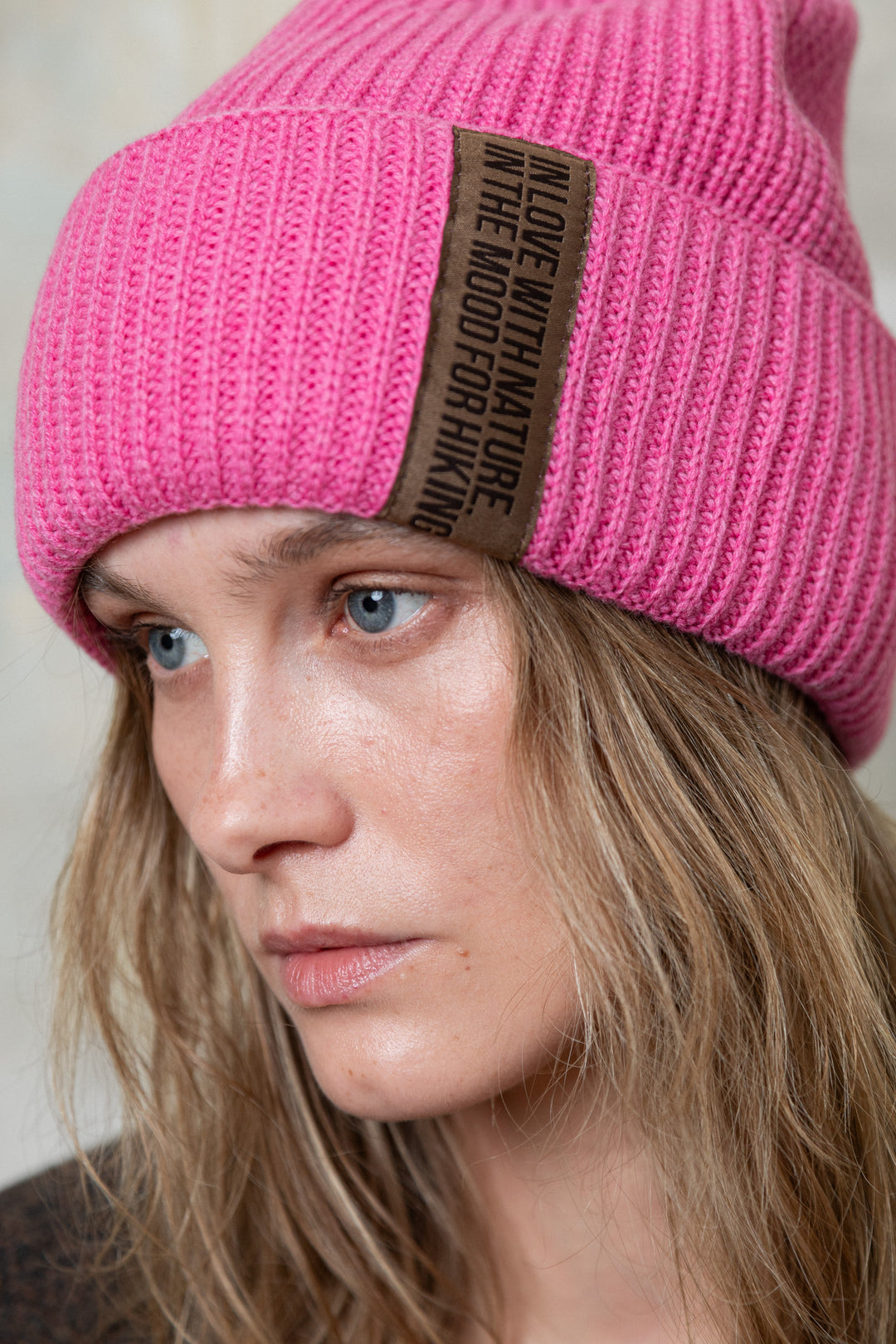 HOT PINK LAMBSWOOL BEANIE WITH CHOCOLATE LABEL