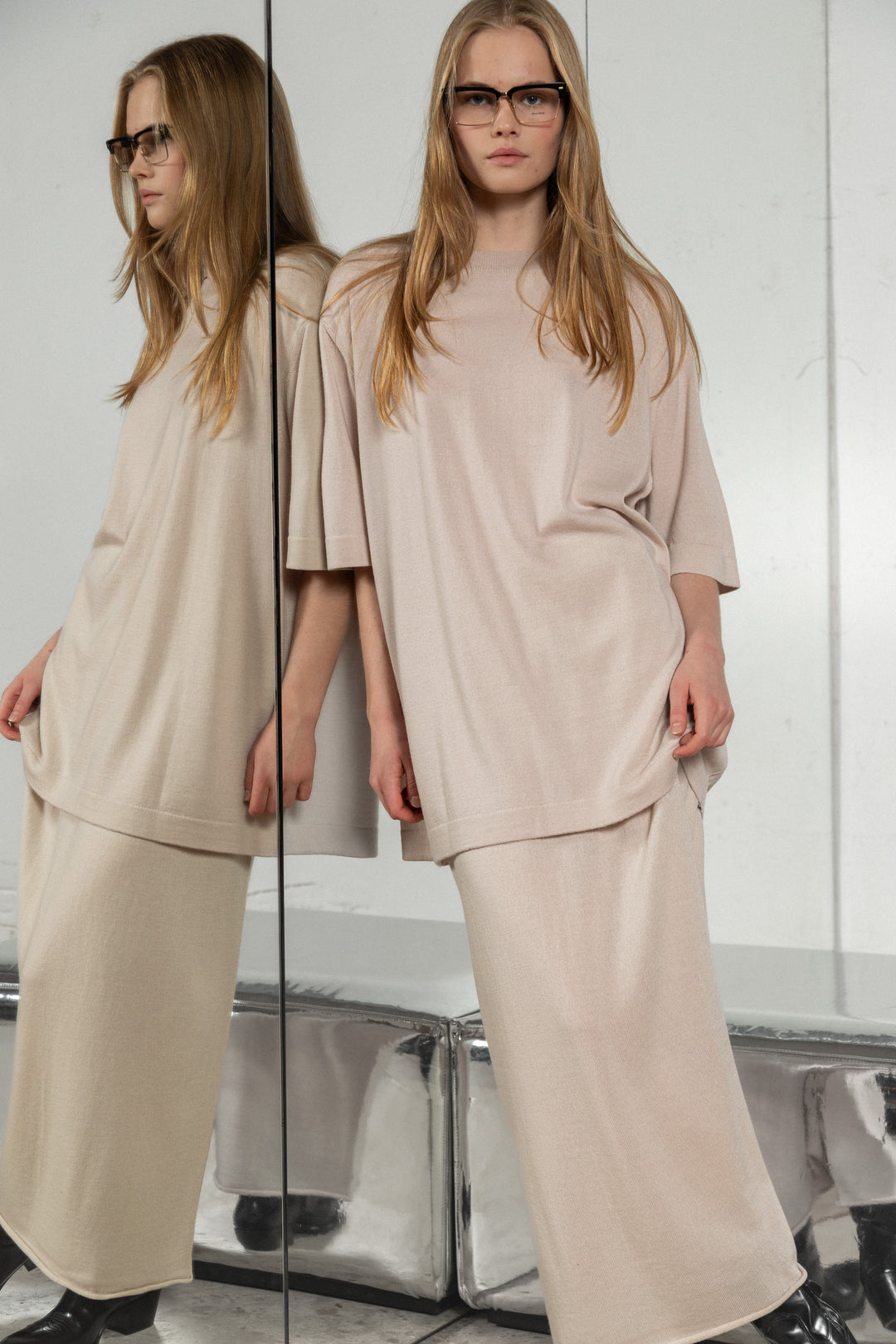 SOFT POWDER EXTRA FINE MERINO WOOL T-SHIRT