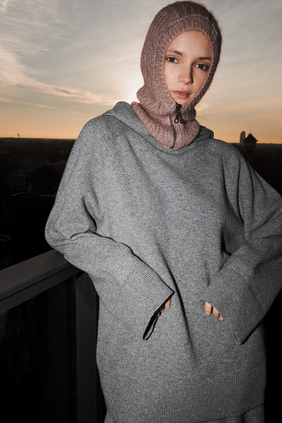 LIGHT GREY LAMBSWOOL HOODIE