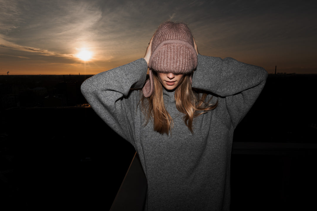 DARK POWDER MOHAIR AND SILK HAT