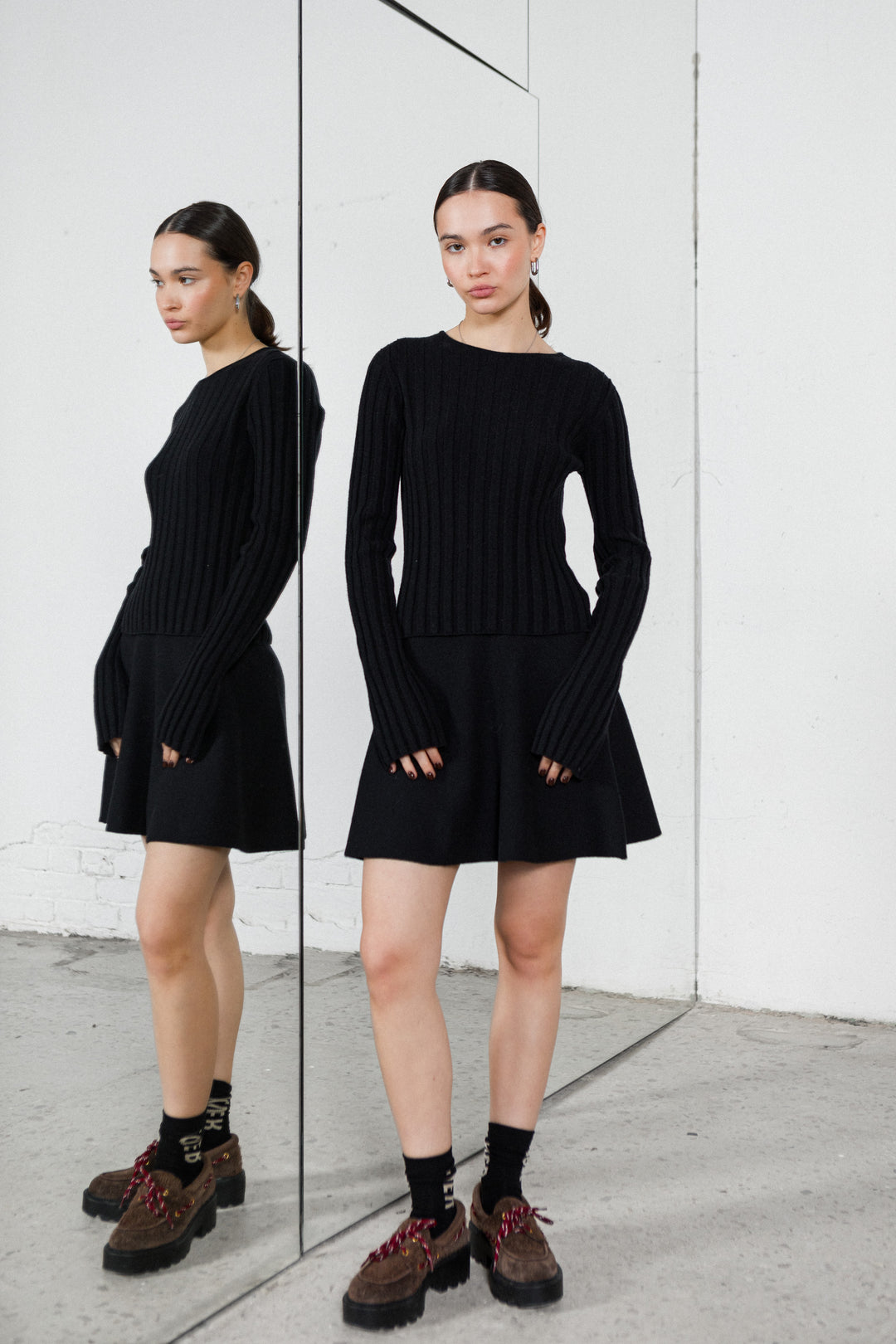 BLACK LAMBSWOOL RIB-KNIT TOP