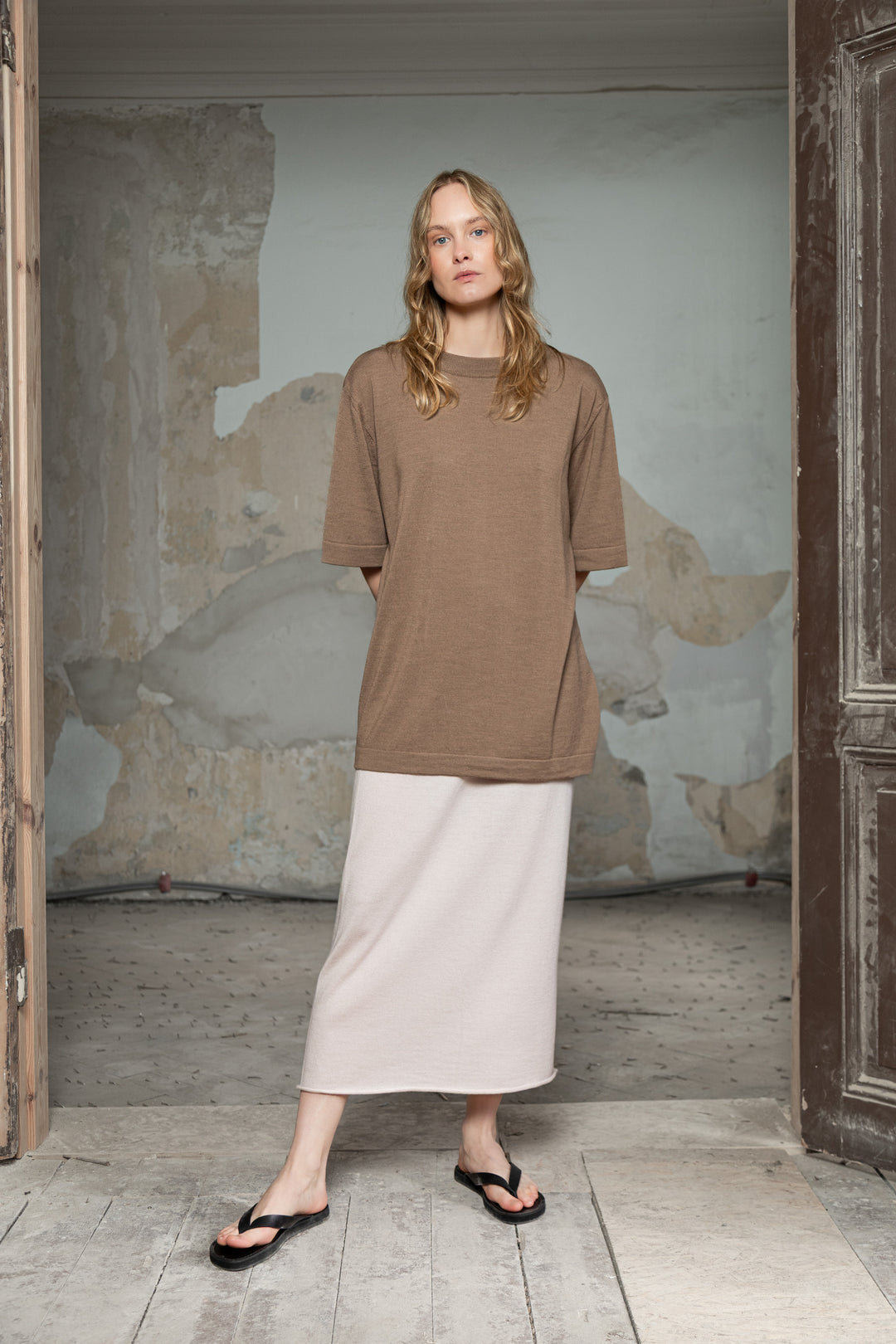 BEIGE EXTRA FINE MERINO WOOL T-SHIRT
